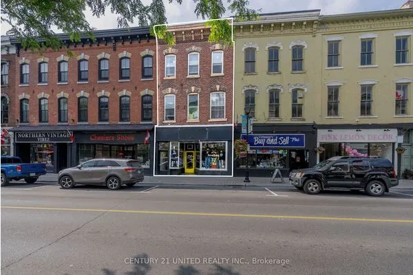 39 King Street W