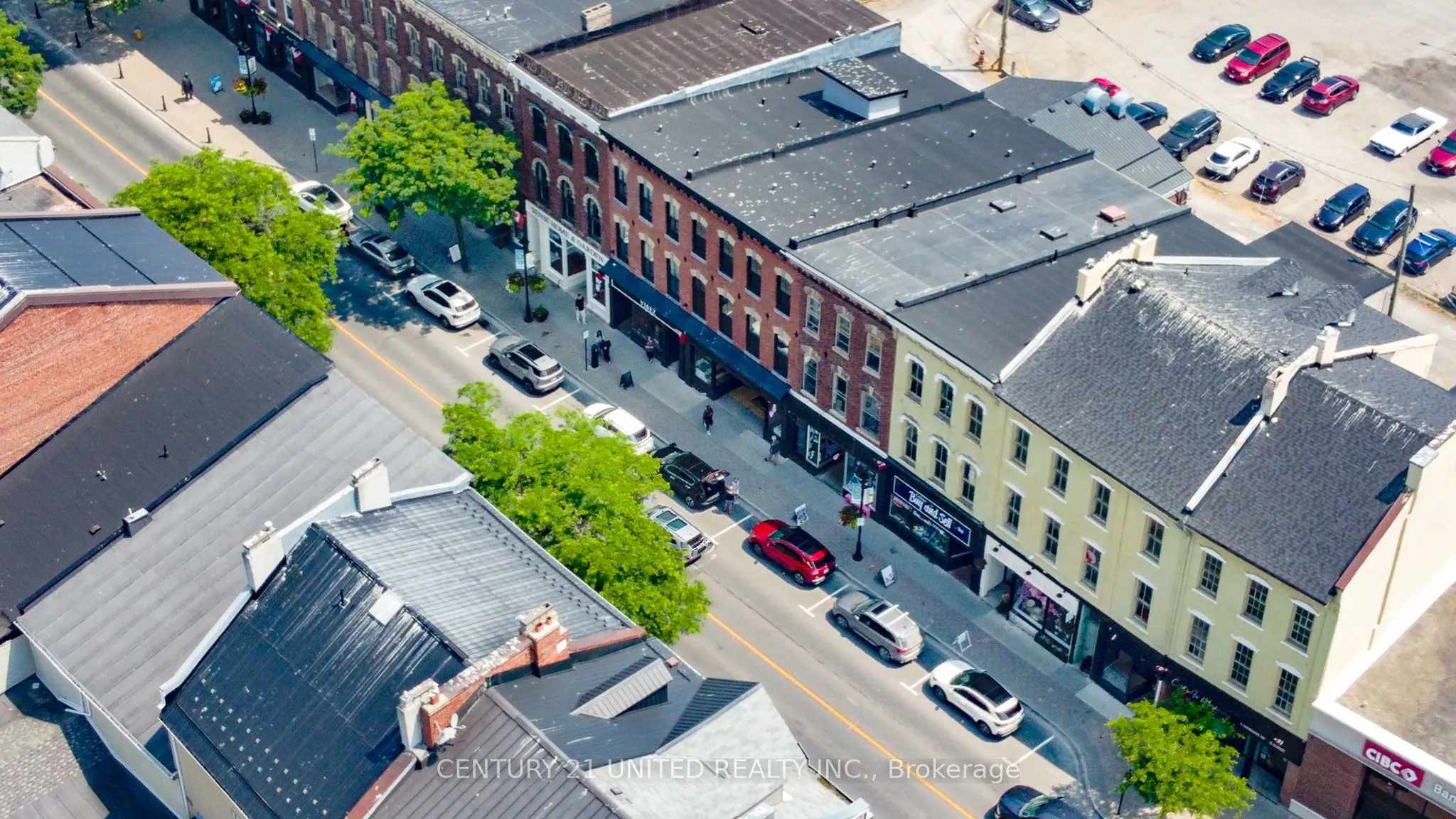 39 King Street W