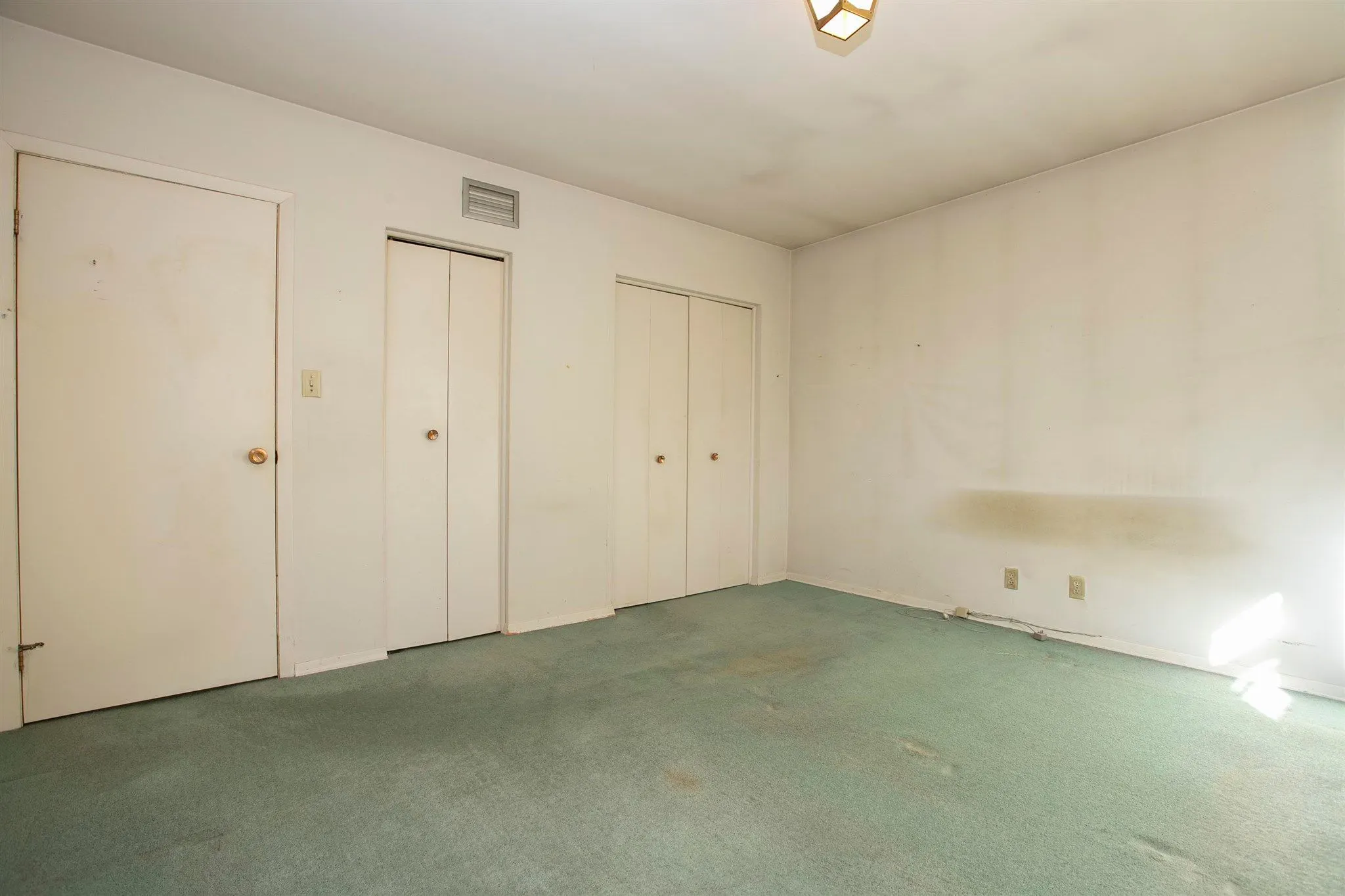 119 Parkdale Drive
