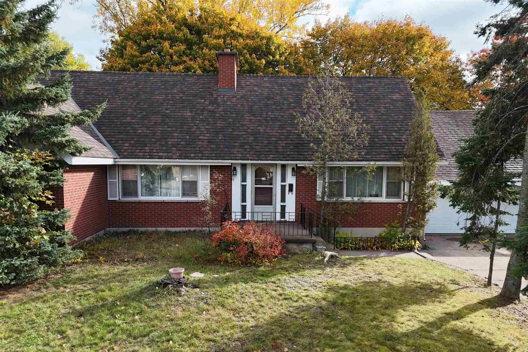 119 Parkdale Drive