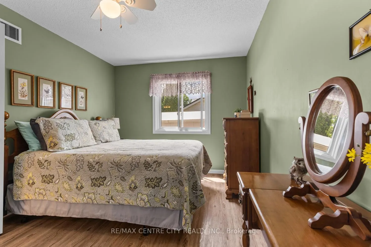 463 Exmouth Circle