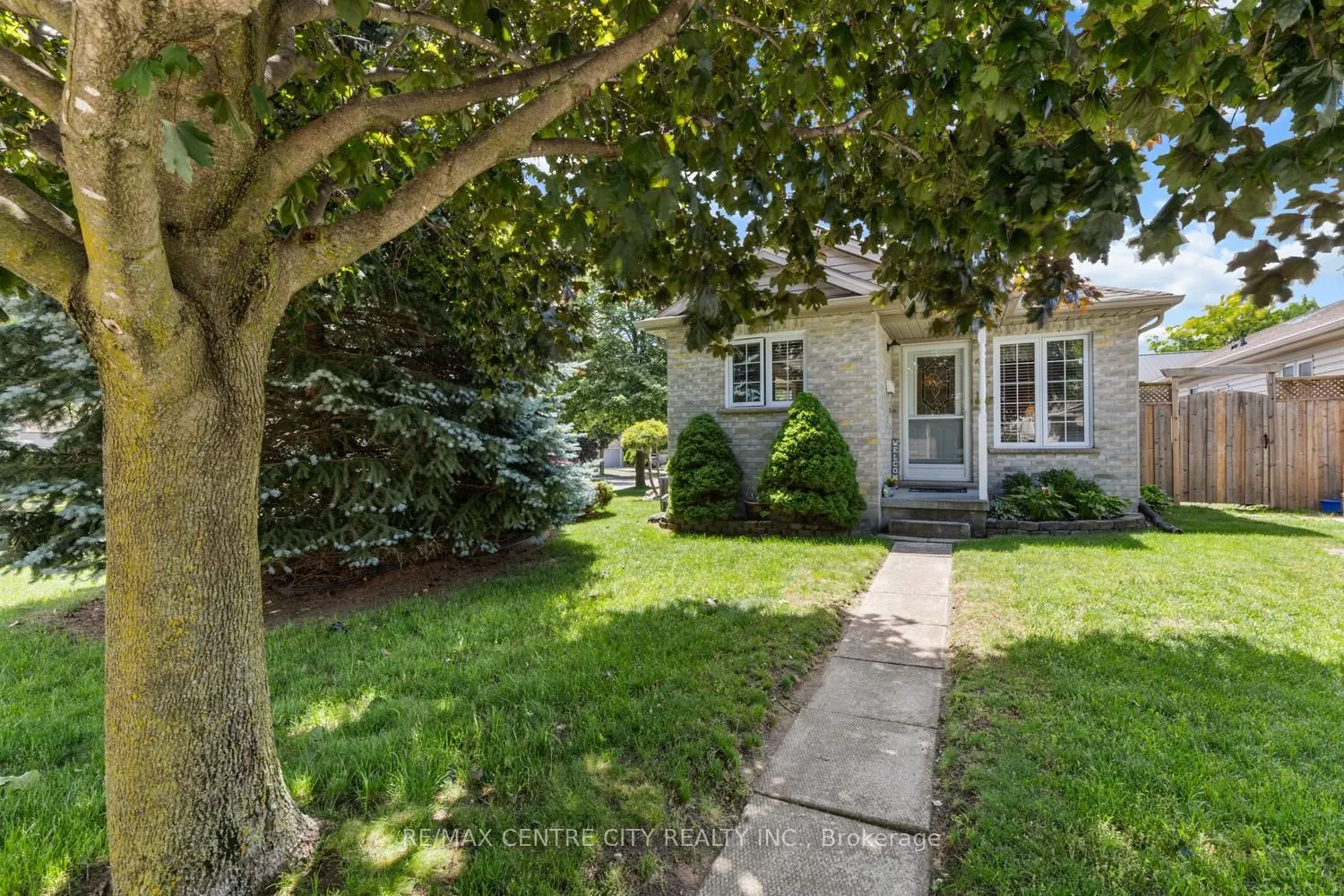 463 Exmouth Circle