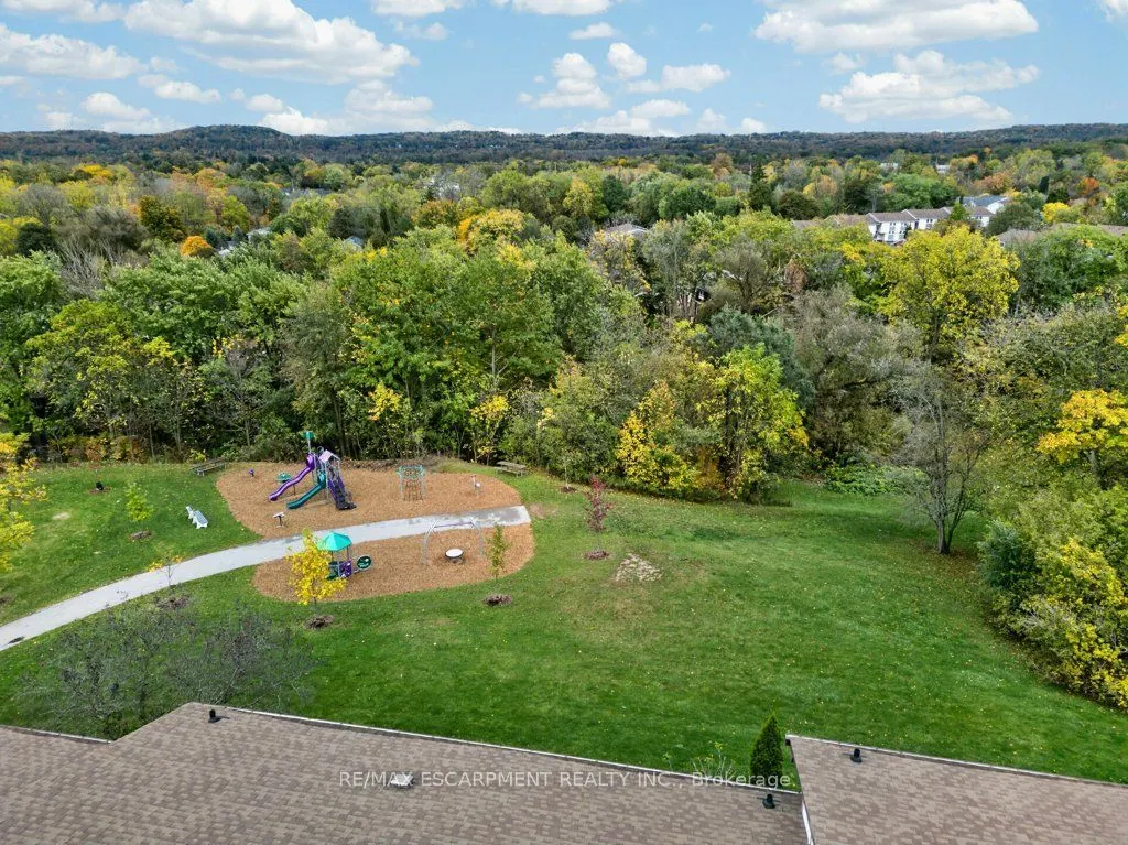 7 BRIAR Lane #4