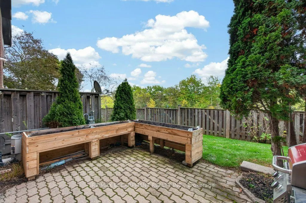 7 BRIAR Lane #4