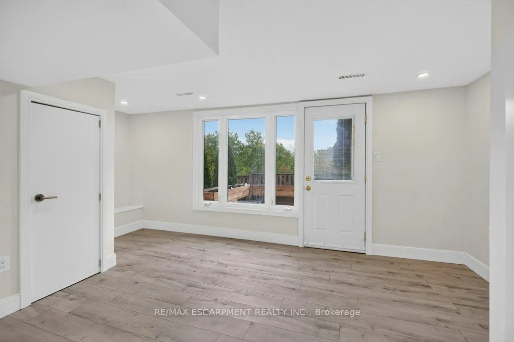 7 BRIAR Lane #4