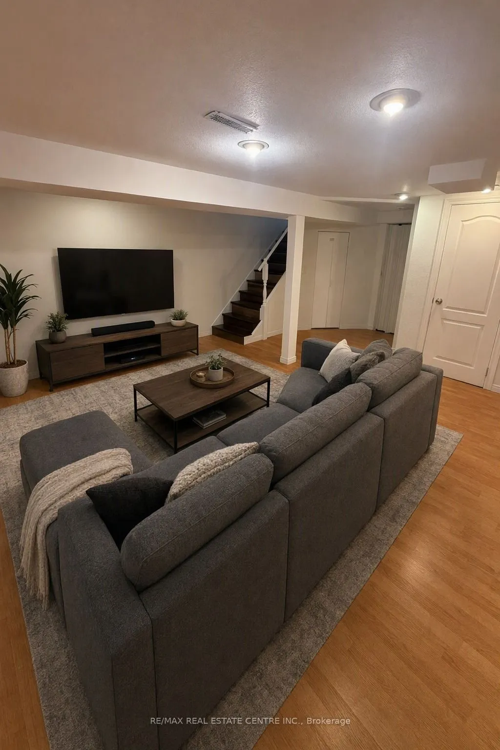 66 Glamis Road #45