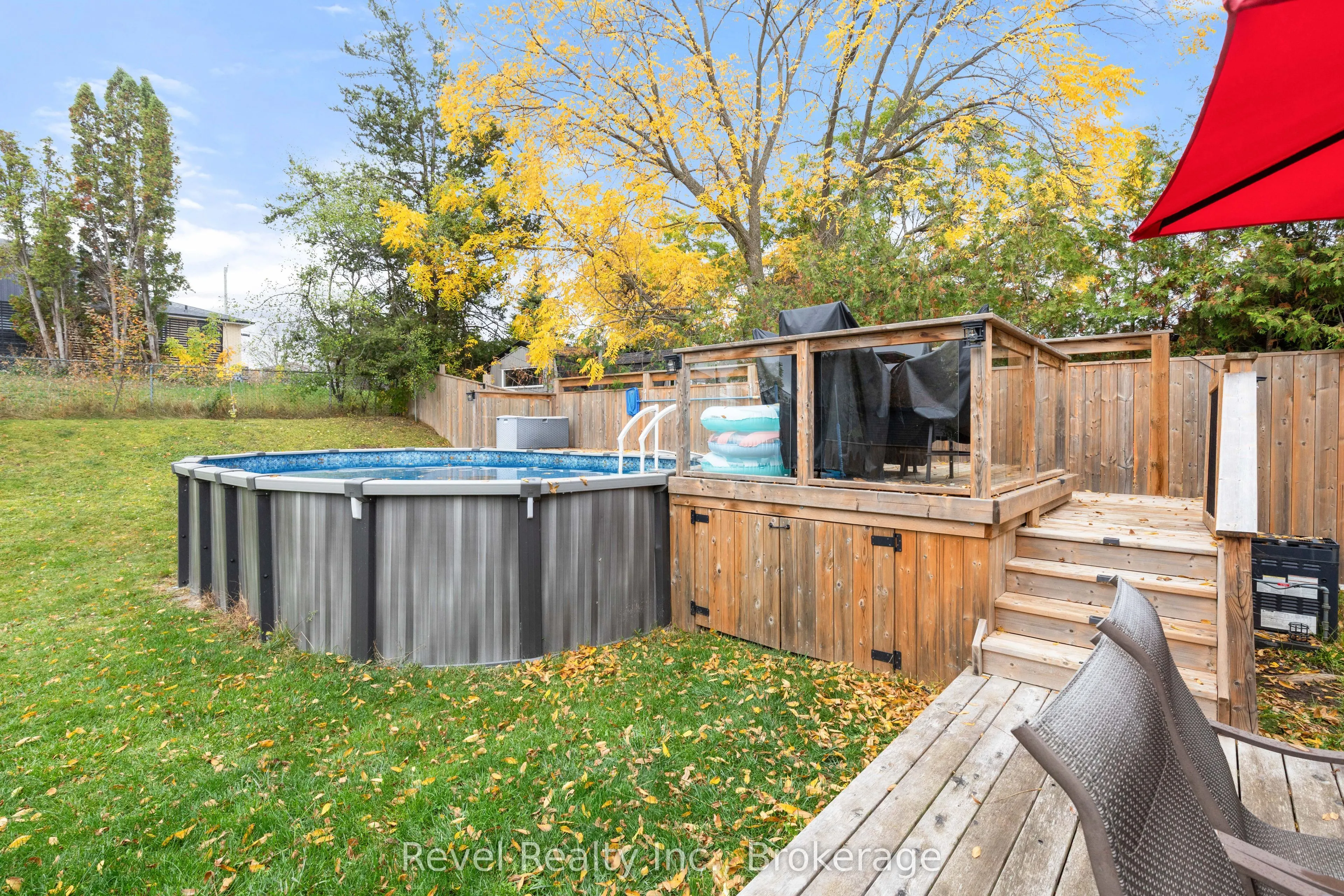 17 Mohawk Drive