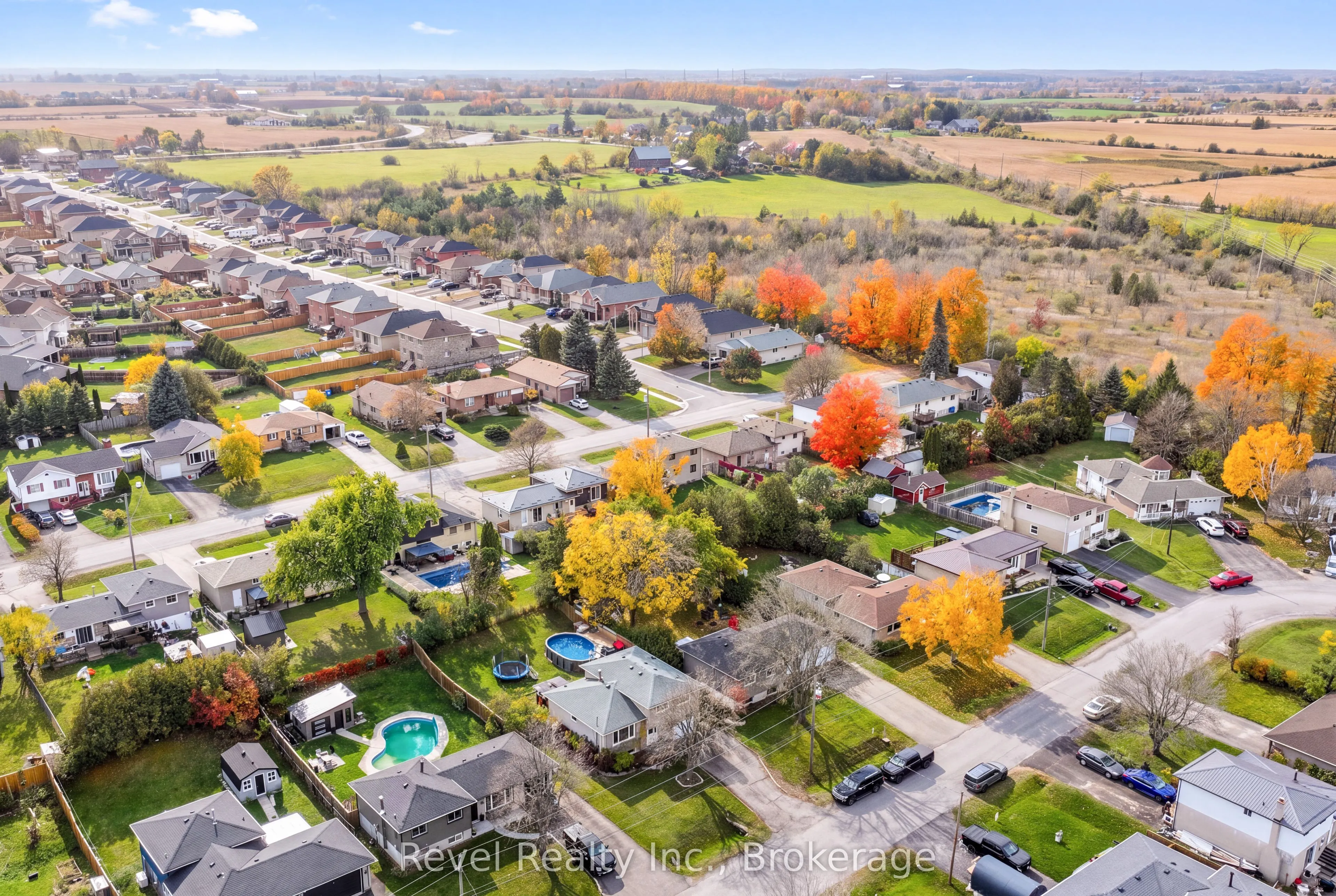 17 Mohawk Drive