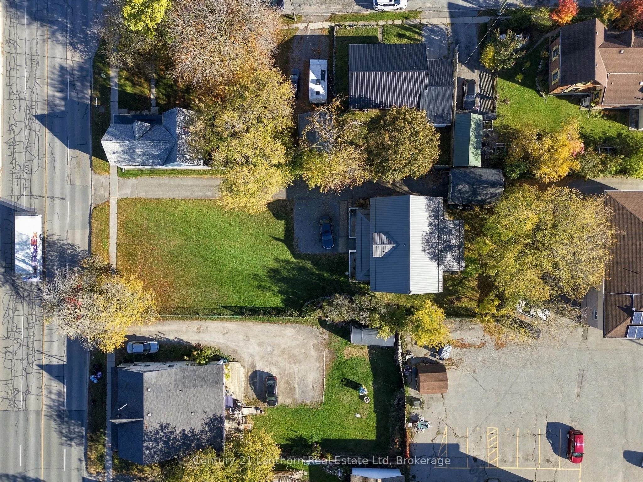 382 Front Street