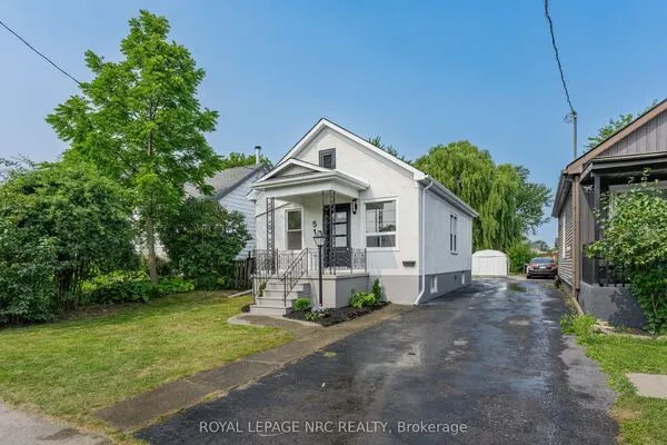 51 Queen Street S