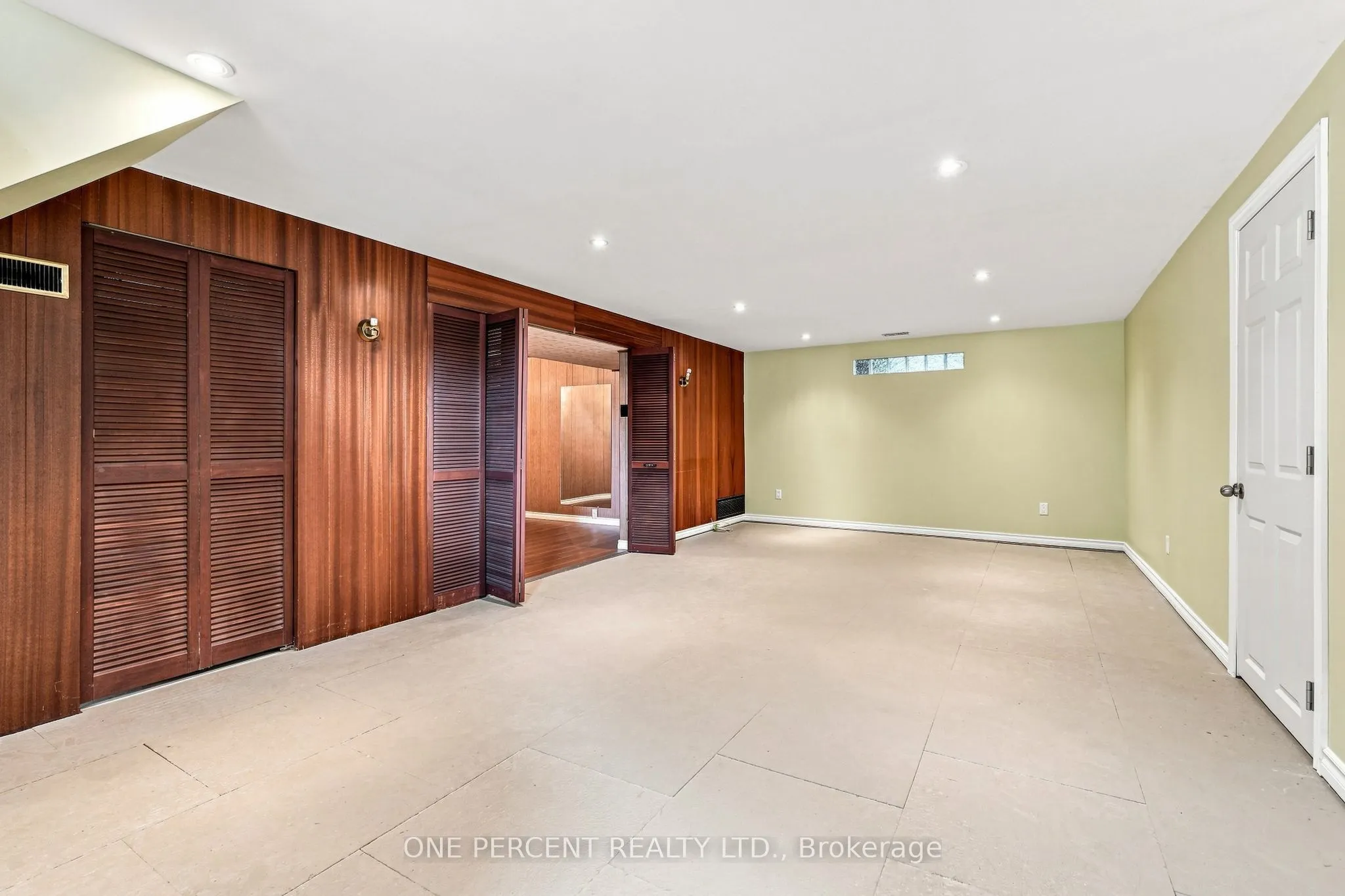241 East 44th Street