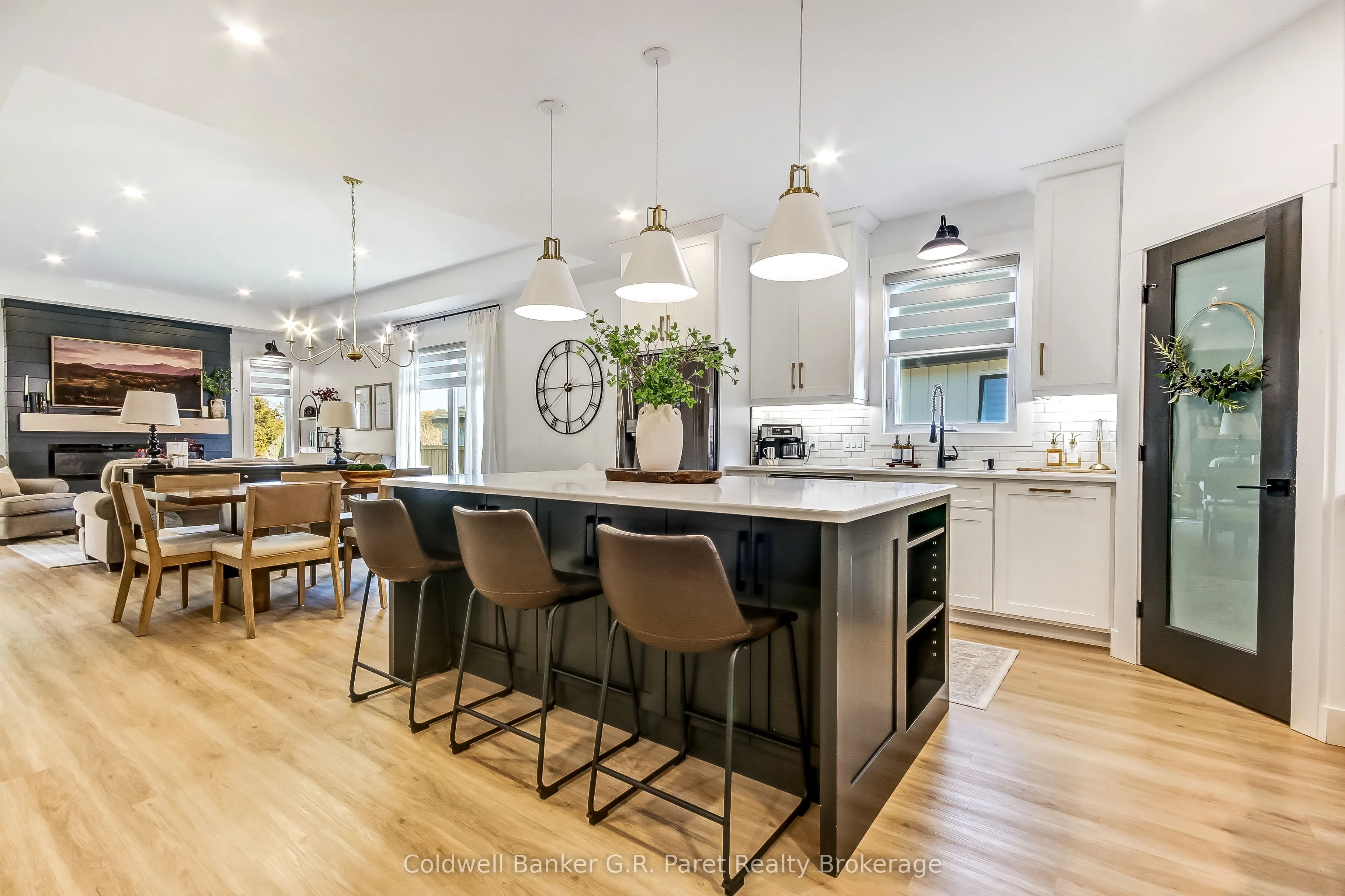 11 Macneil Court