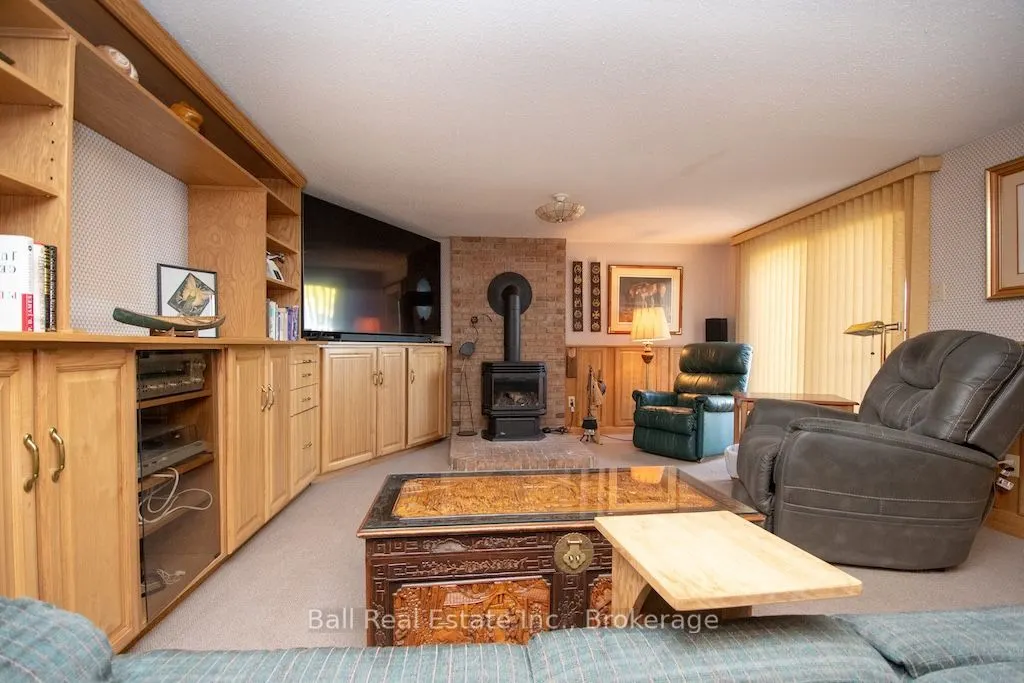 758 Duffus Drive