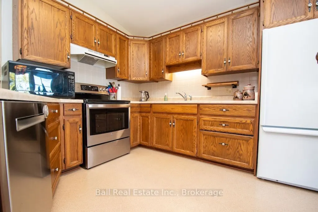 758 Duffus Drive