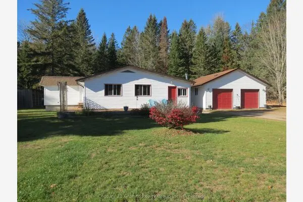 1084 South Algonquin Road