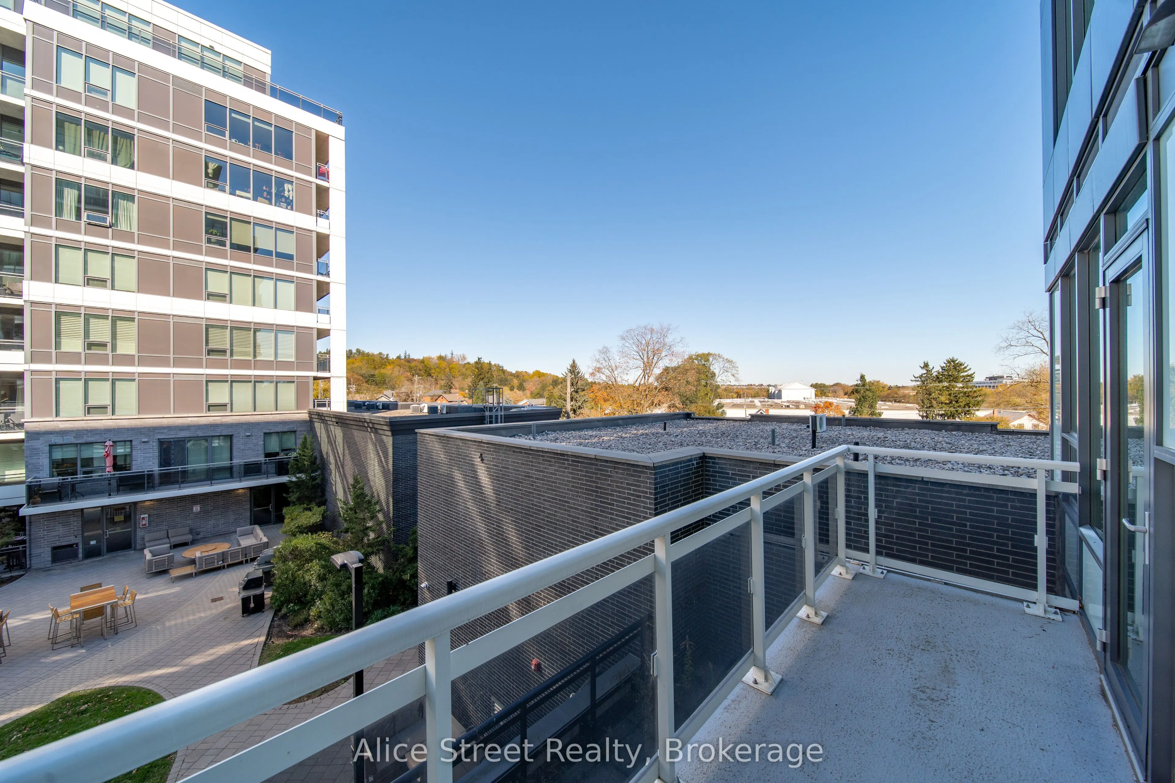 63 Arthur Street S #414