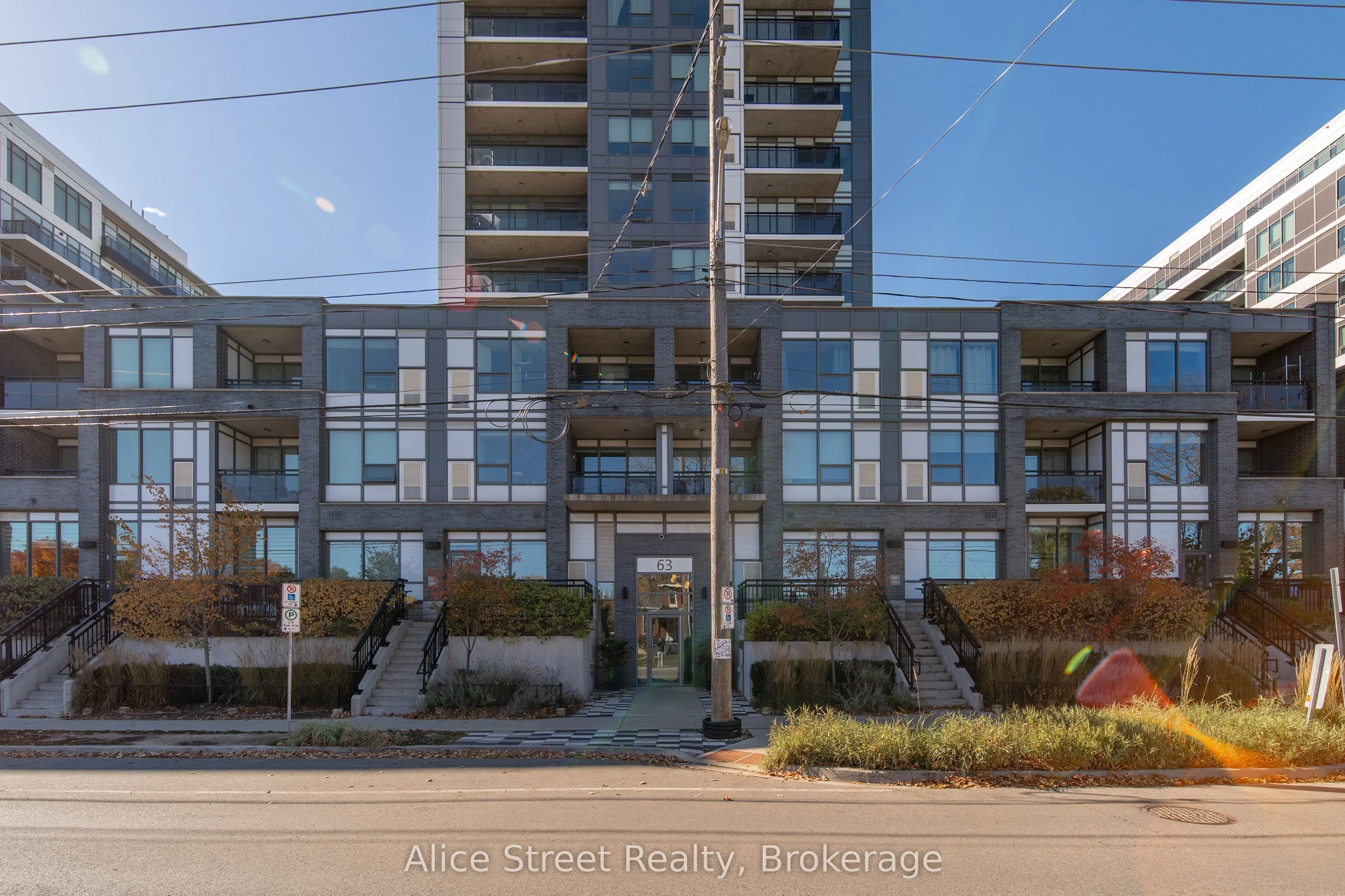 63 Arthur Street S #414