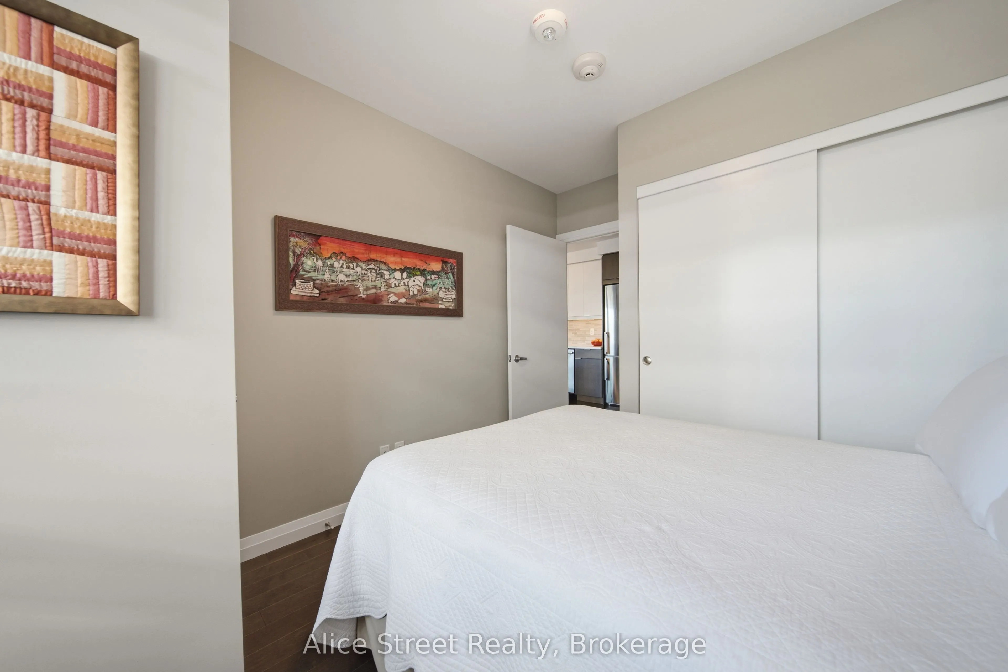 63 Arthur Street S #414