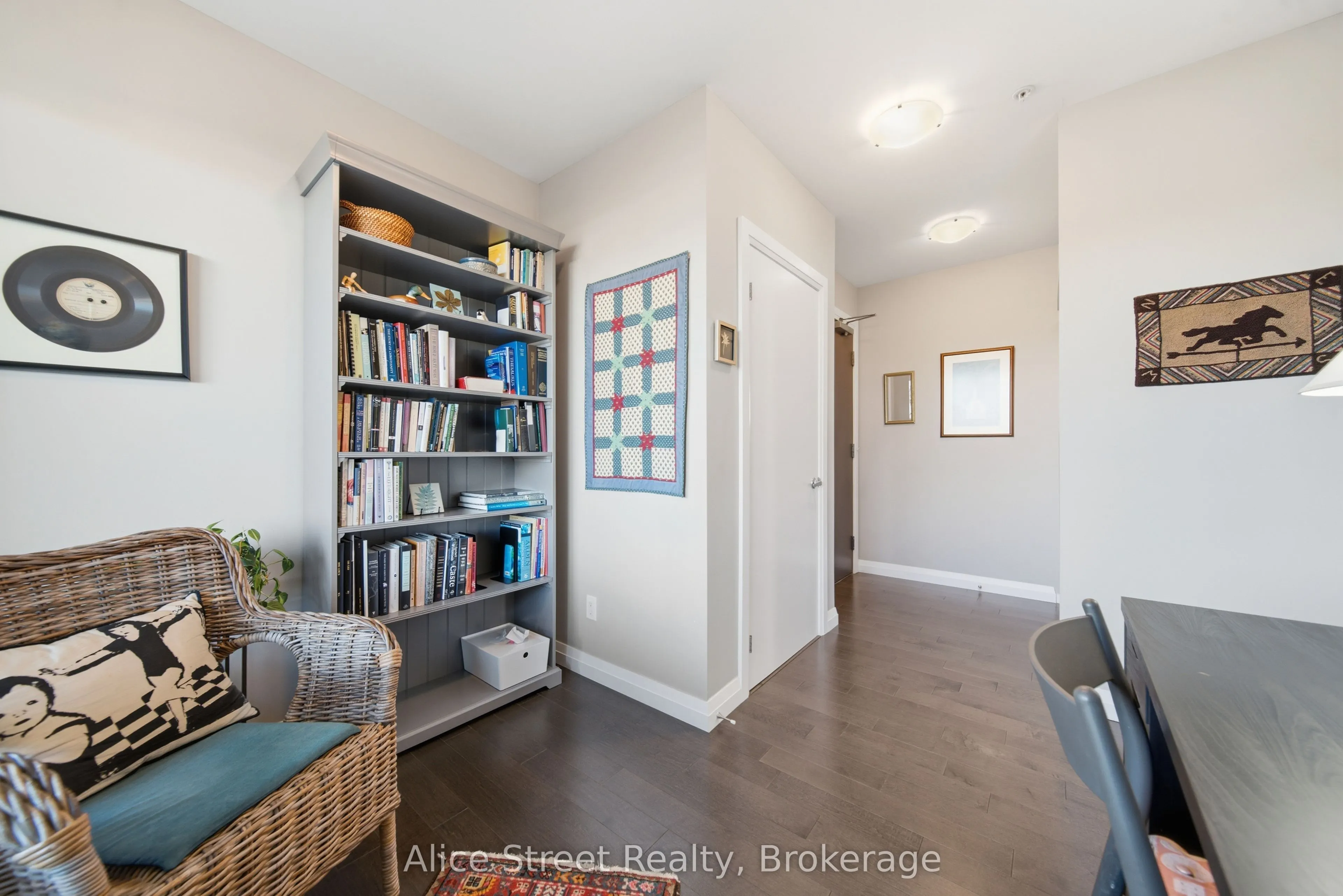 63 Arthur Street S #414