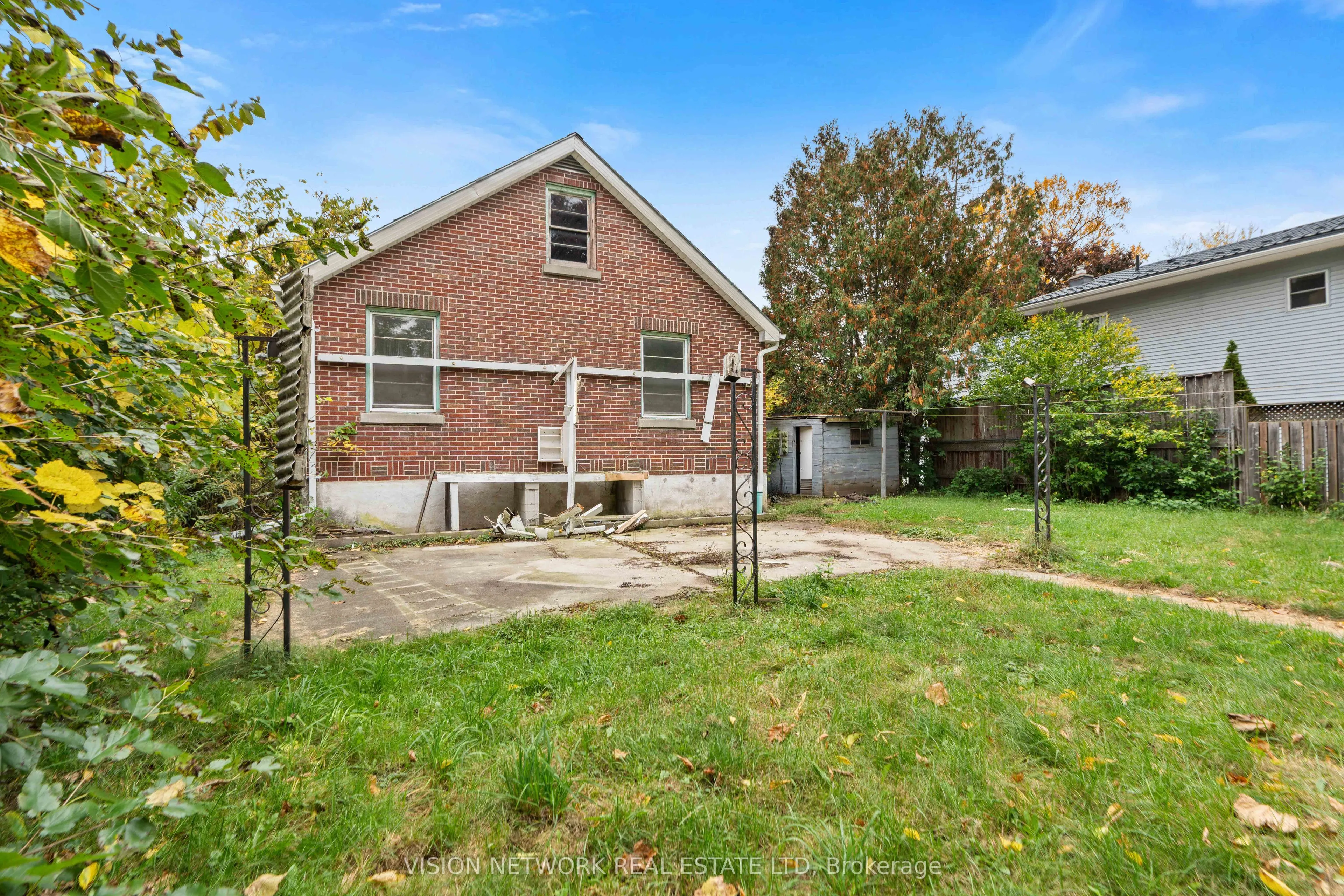 158 Forest Hill Avenue