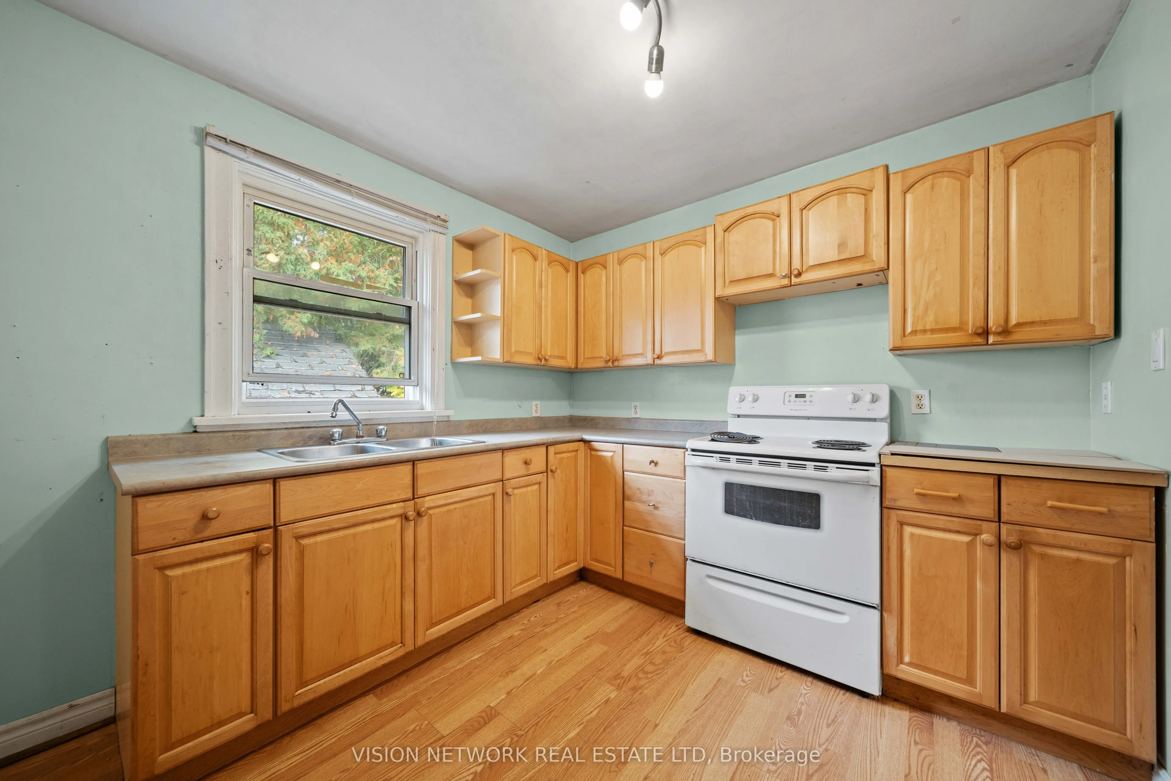 158 Forest Hill Avenue