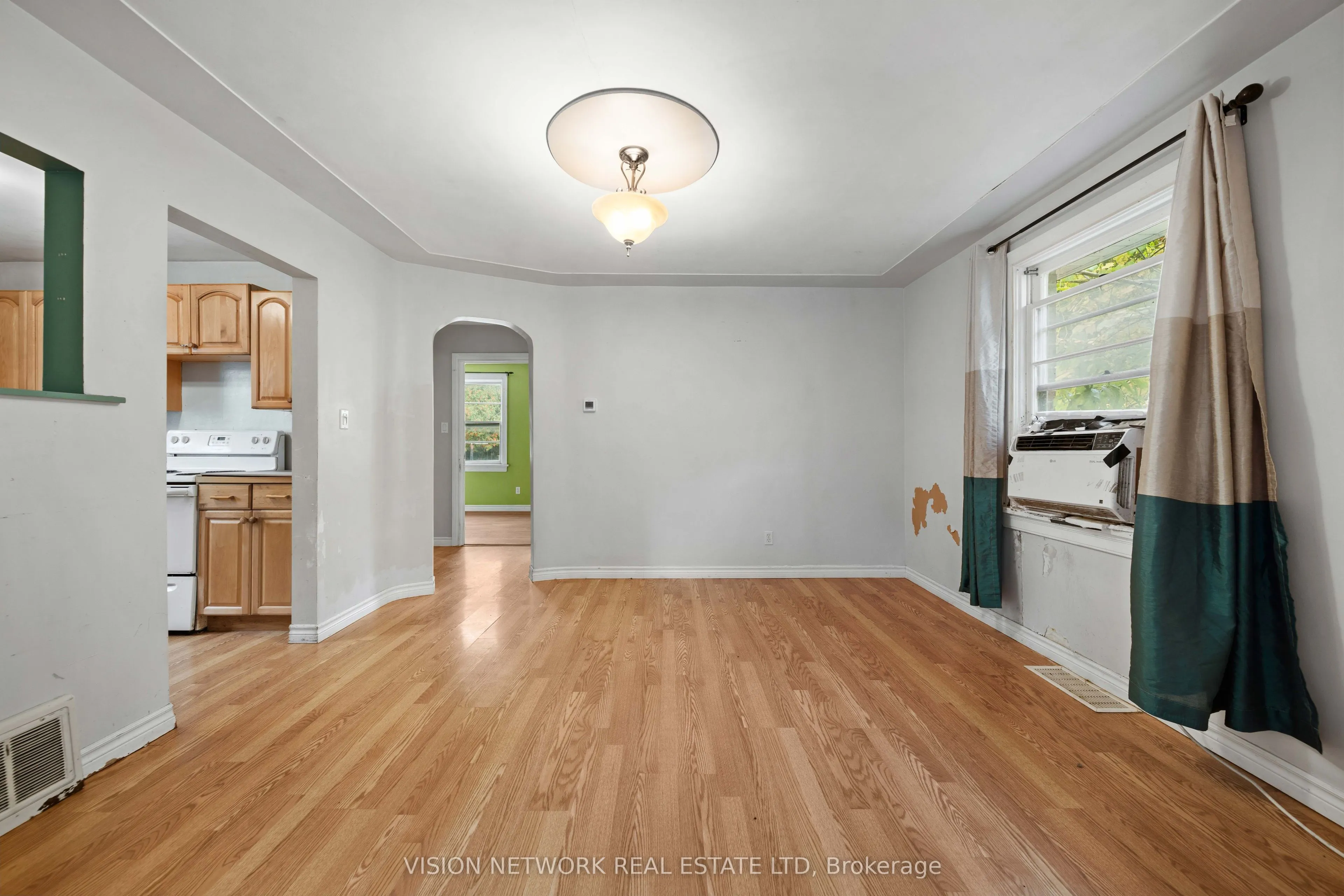 158 Forest Hill Avenue