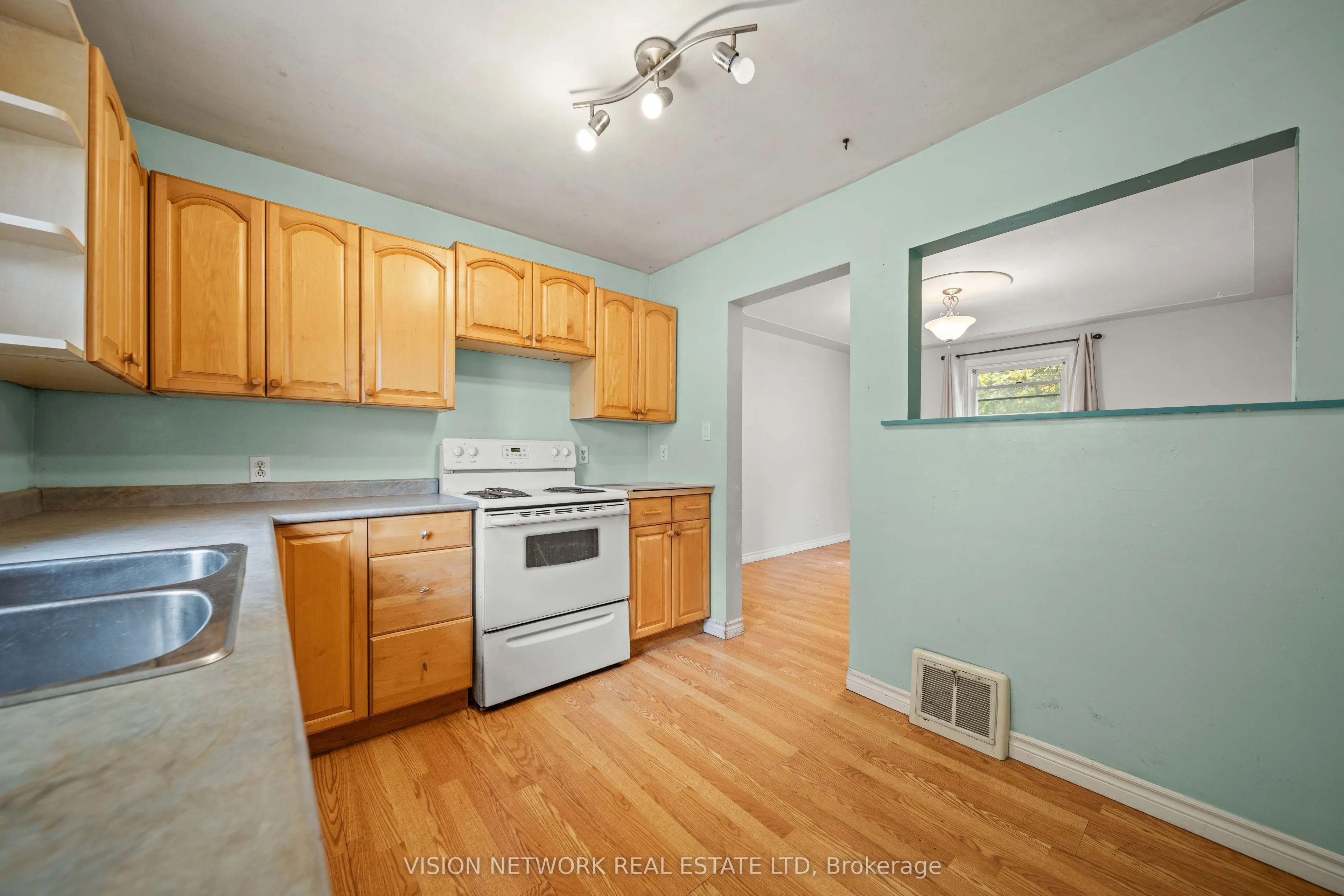 158 Forest Hill Avenue