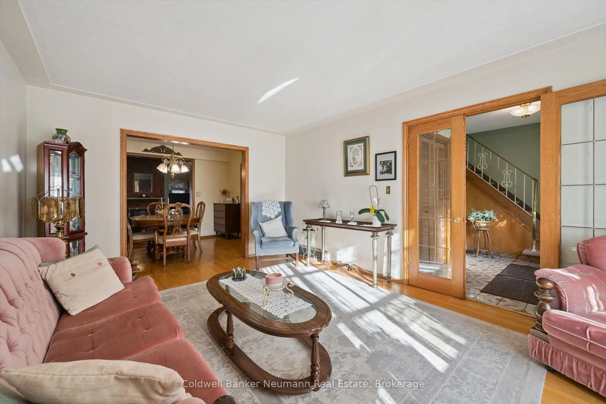 48 Westminster Avenue