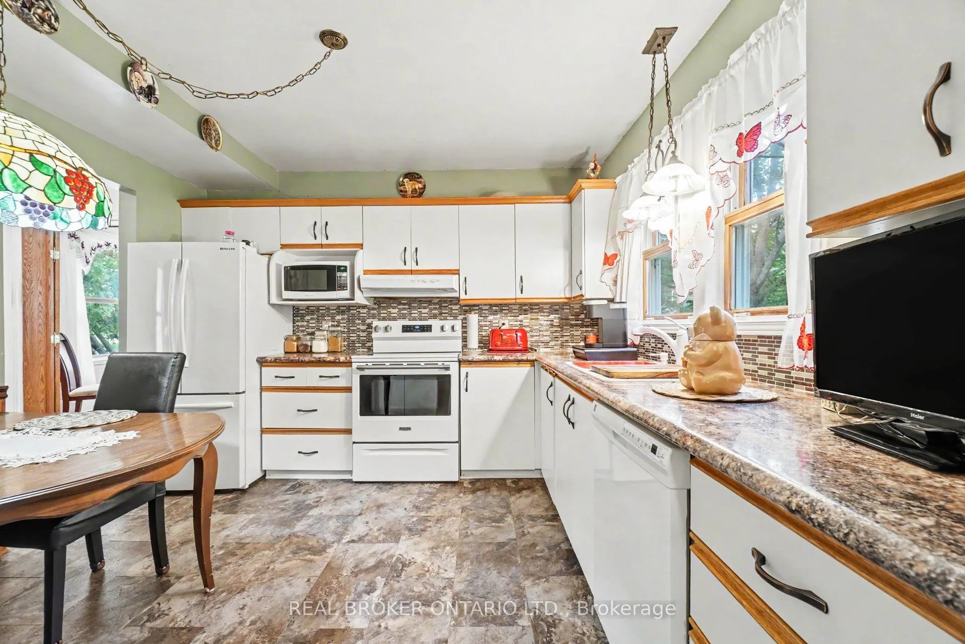 8491 County Rd 7 Road