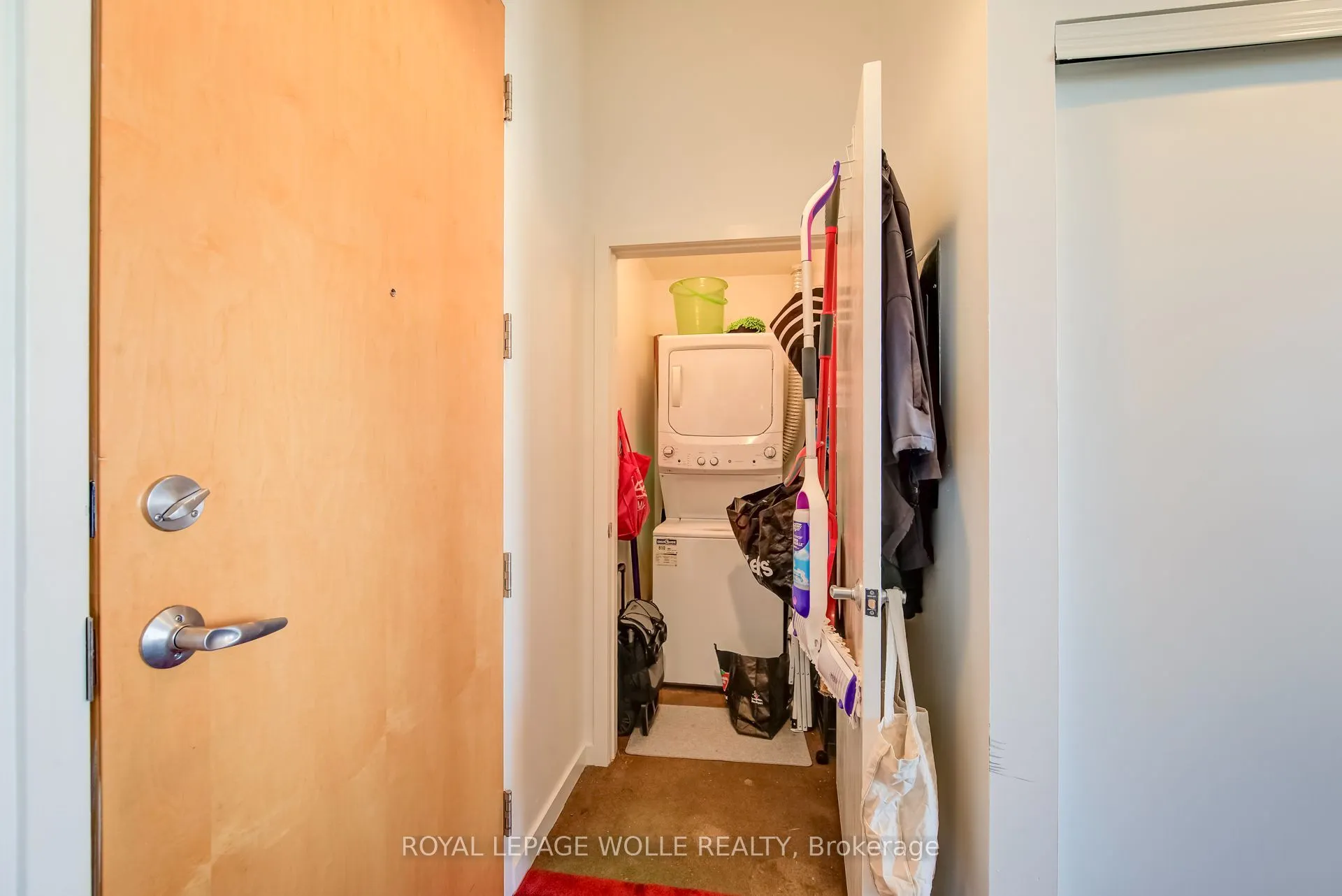 404 King Street W #620