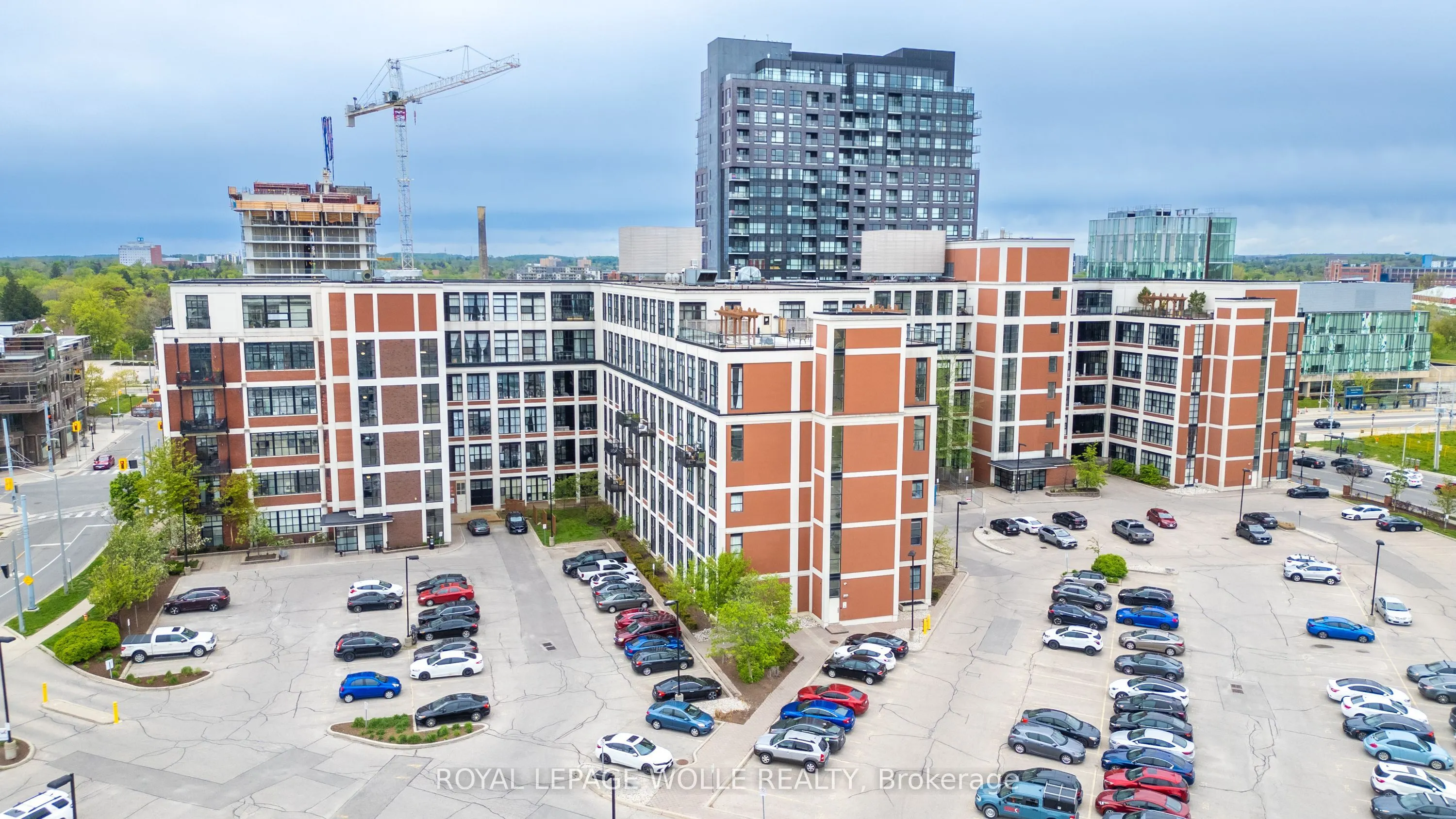 404 King Street W #620