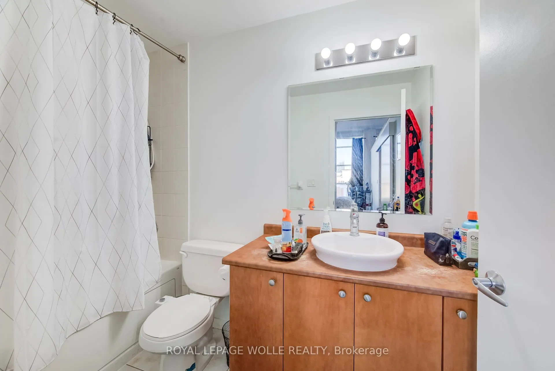 404 King Street W #620