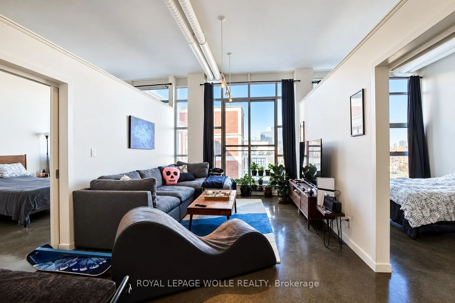 404 King Street W #620
