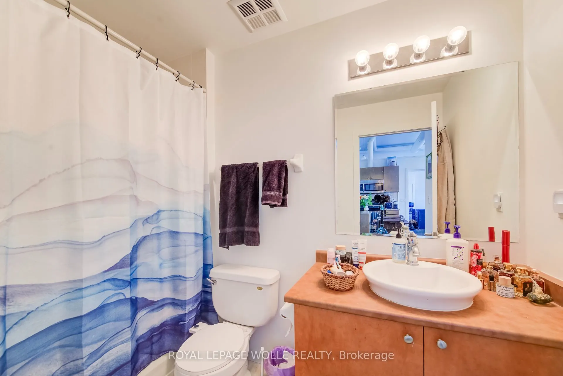 404 King Street W #620