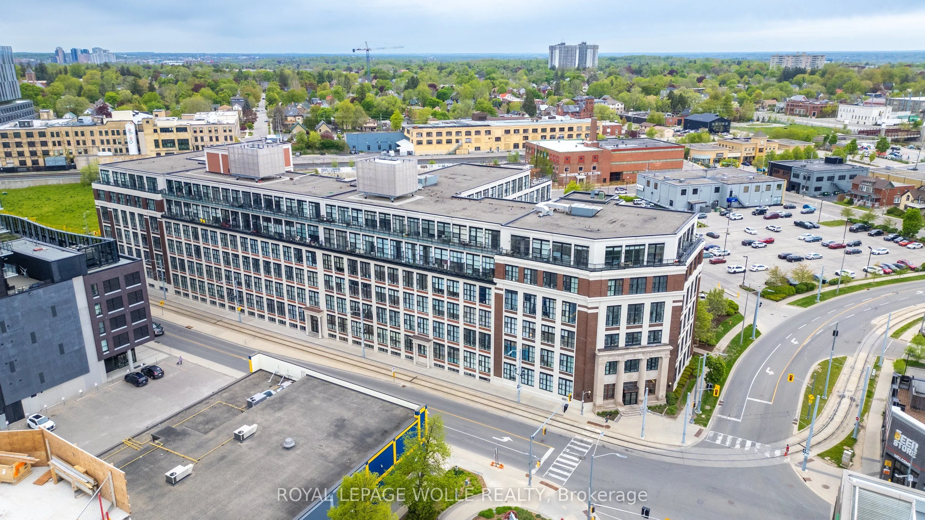 404 King Street W #620