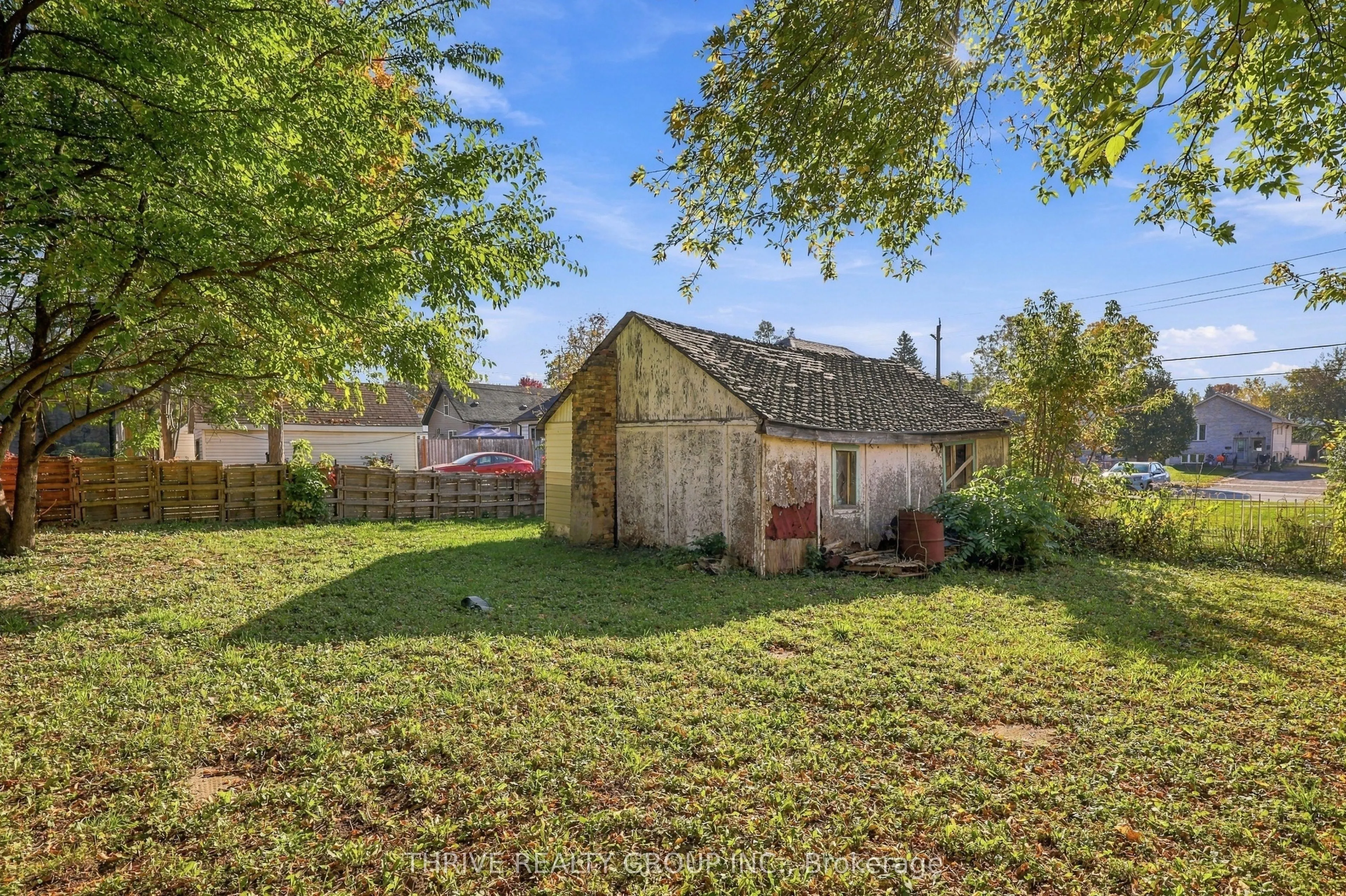 342 Thompson Road