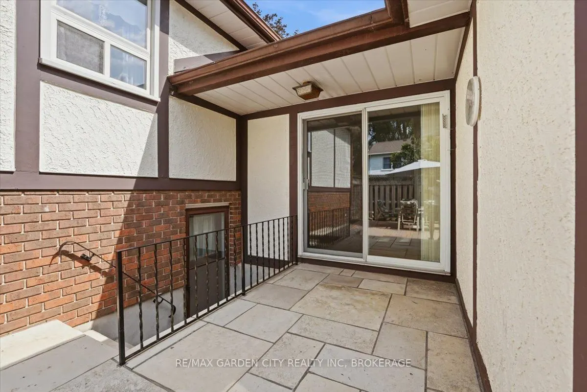 19 Berkhout Terrace