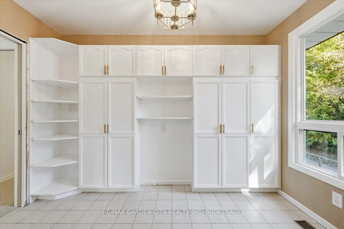 19 Berkhout Terrace