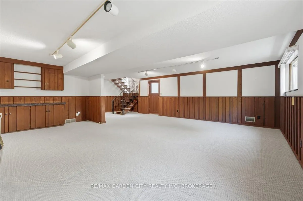 19 Berkhout Terrace