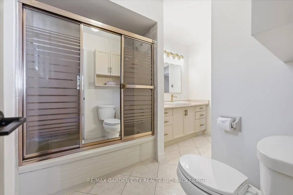 19 Berkhout Terrace
