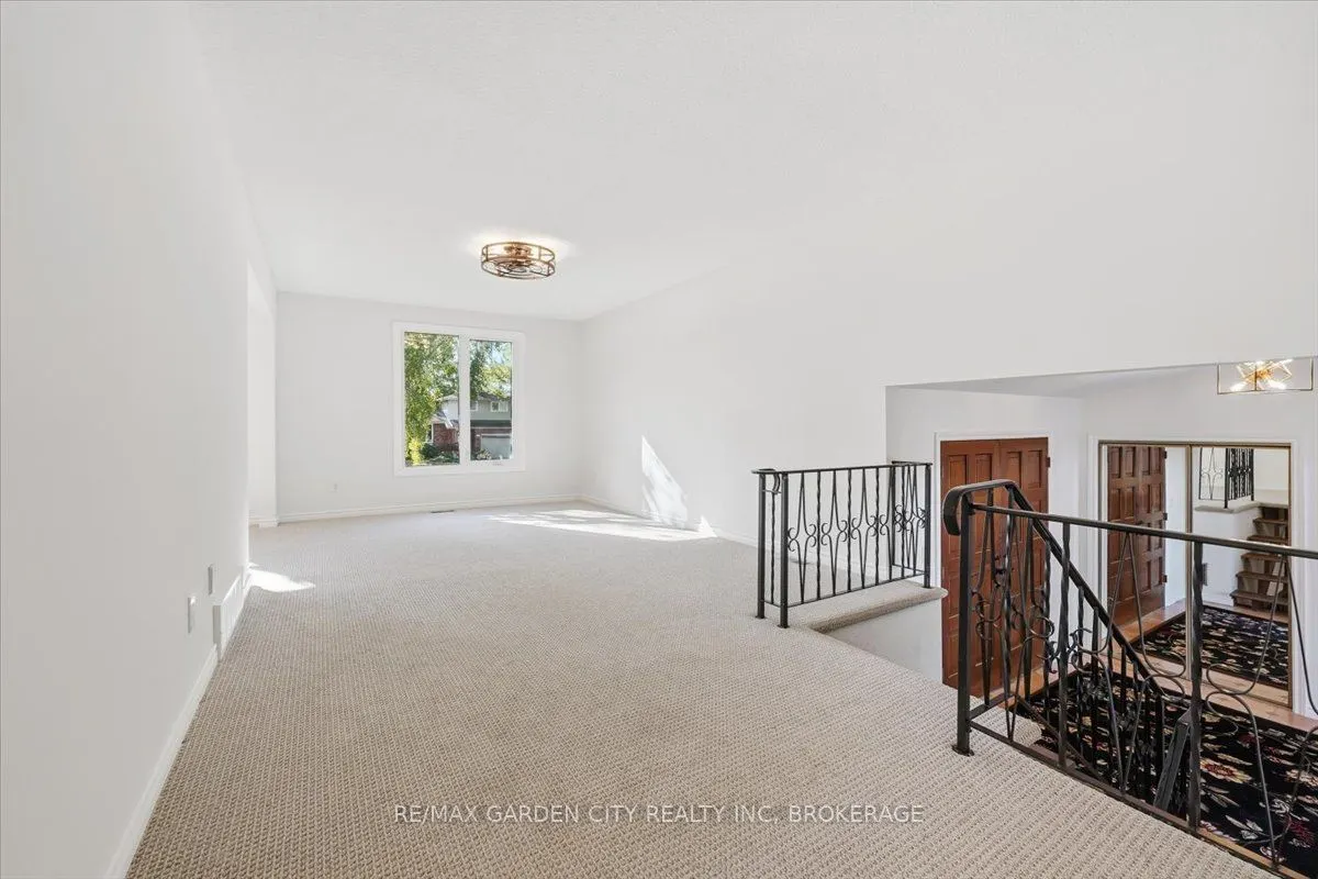 19 Berkhout Terrace