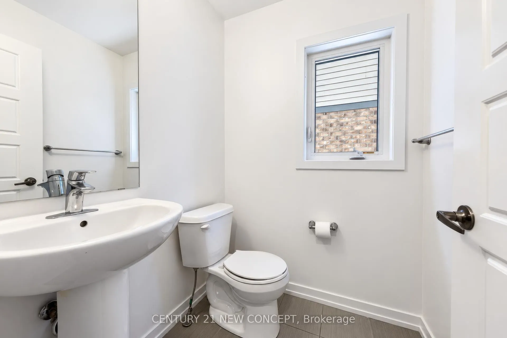 10 Scarletwood Street