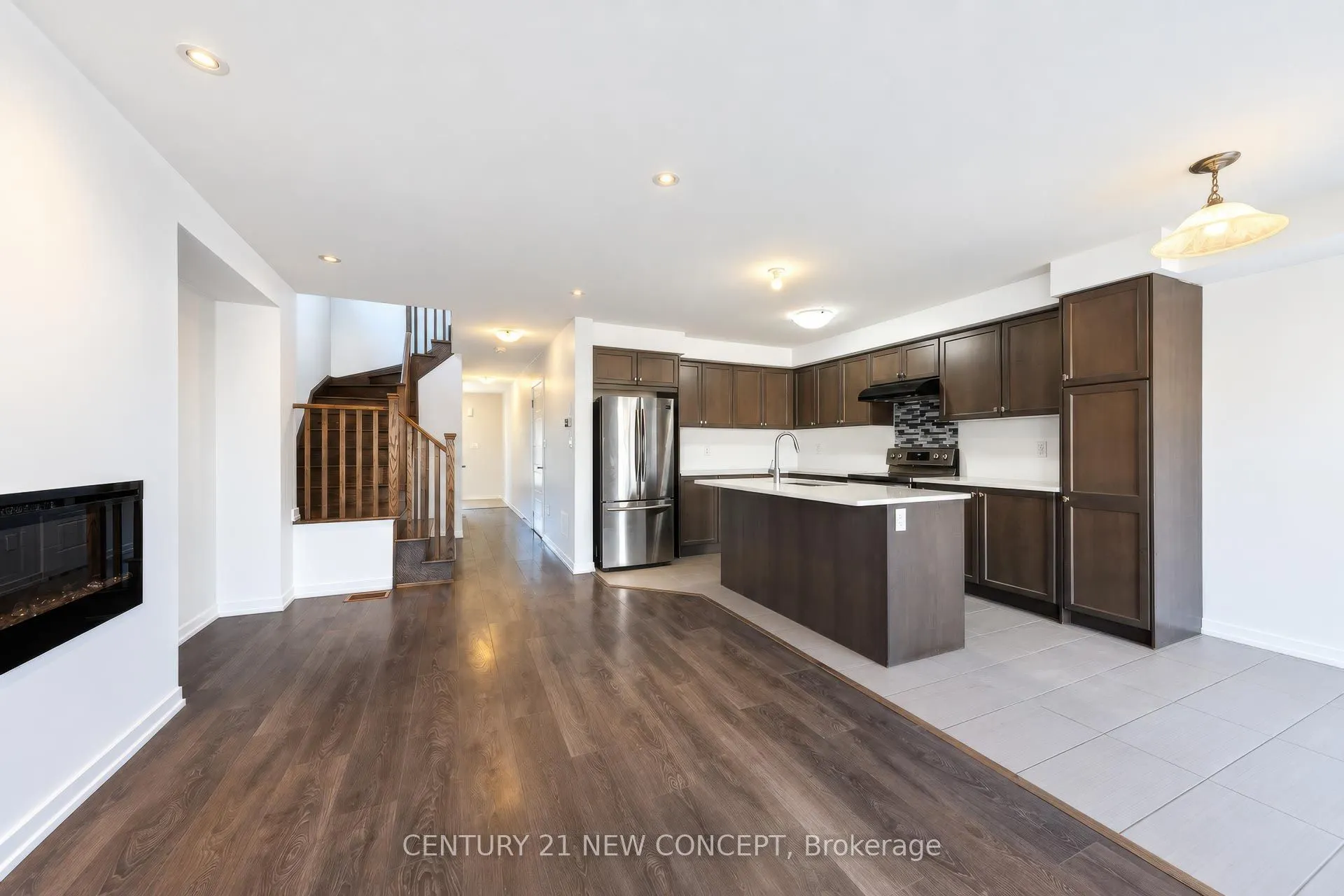 10 Scarletwood Street