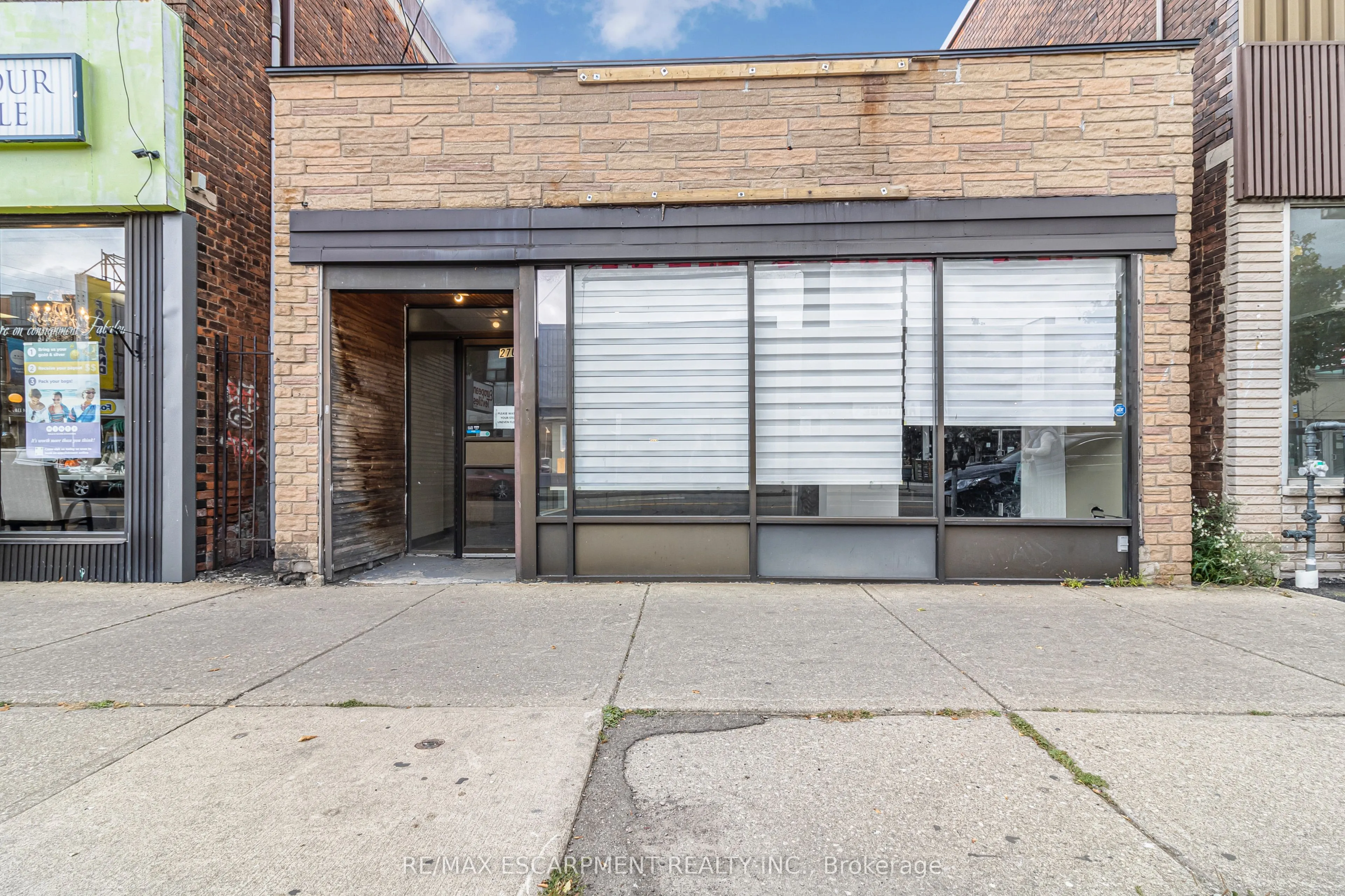270 Ottawa Street N