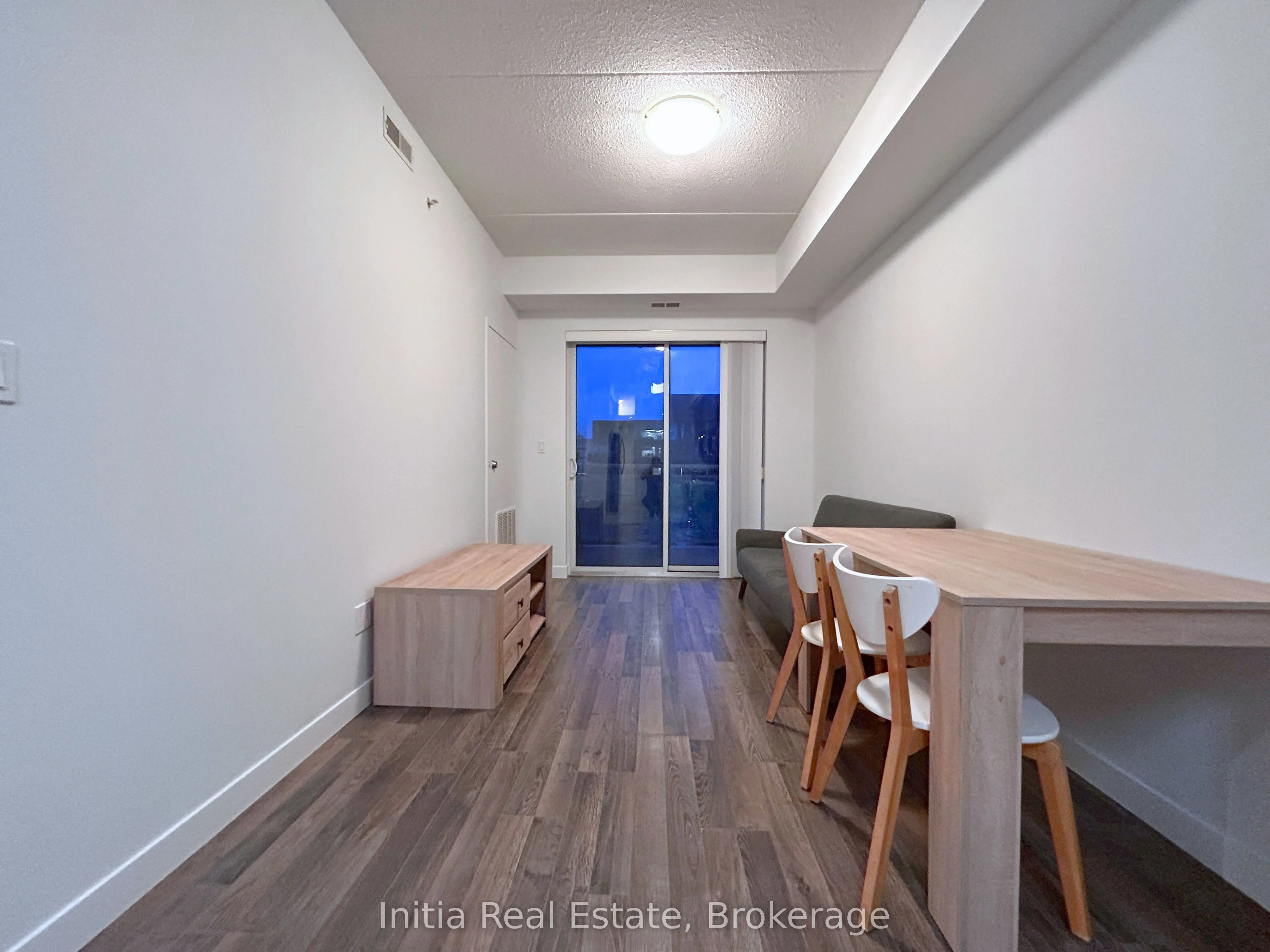 62 Balsam Street #B303