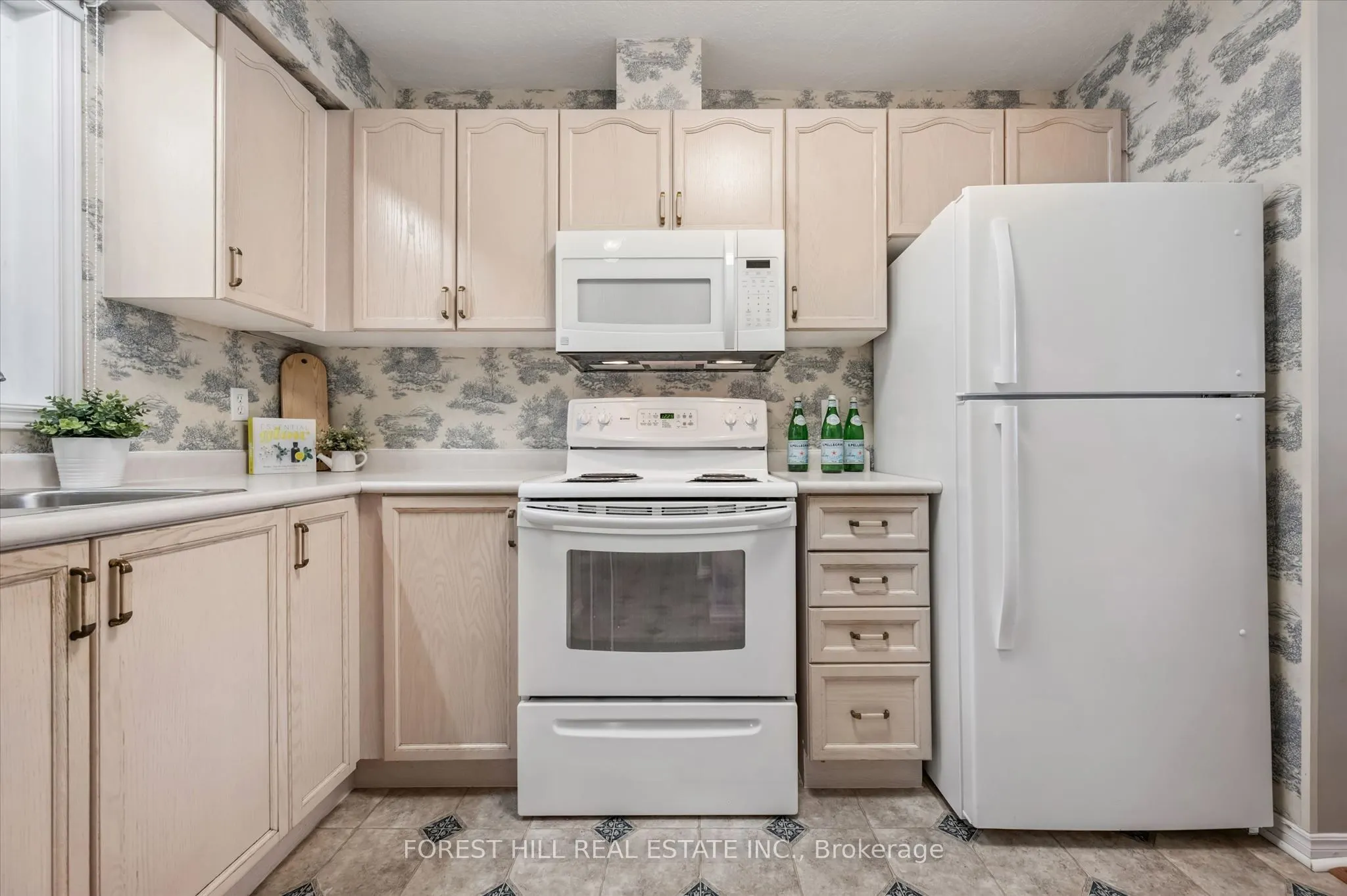 21 Foell Street #6