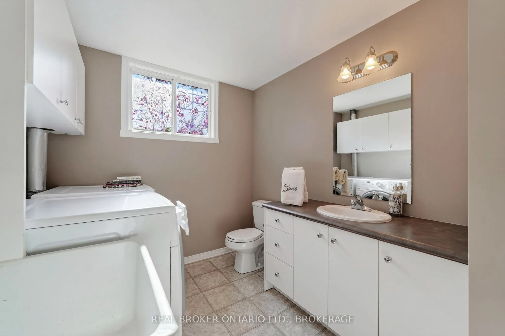 133 Bryden Avenue