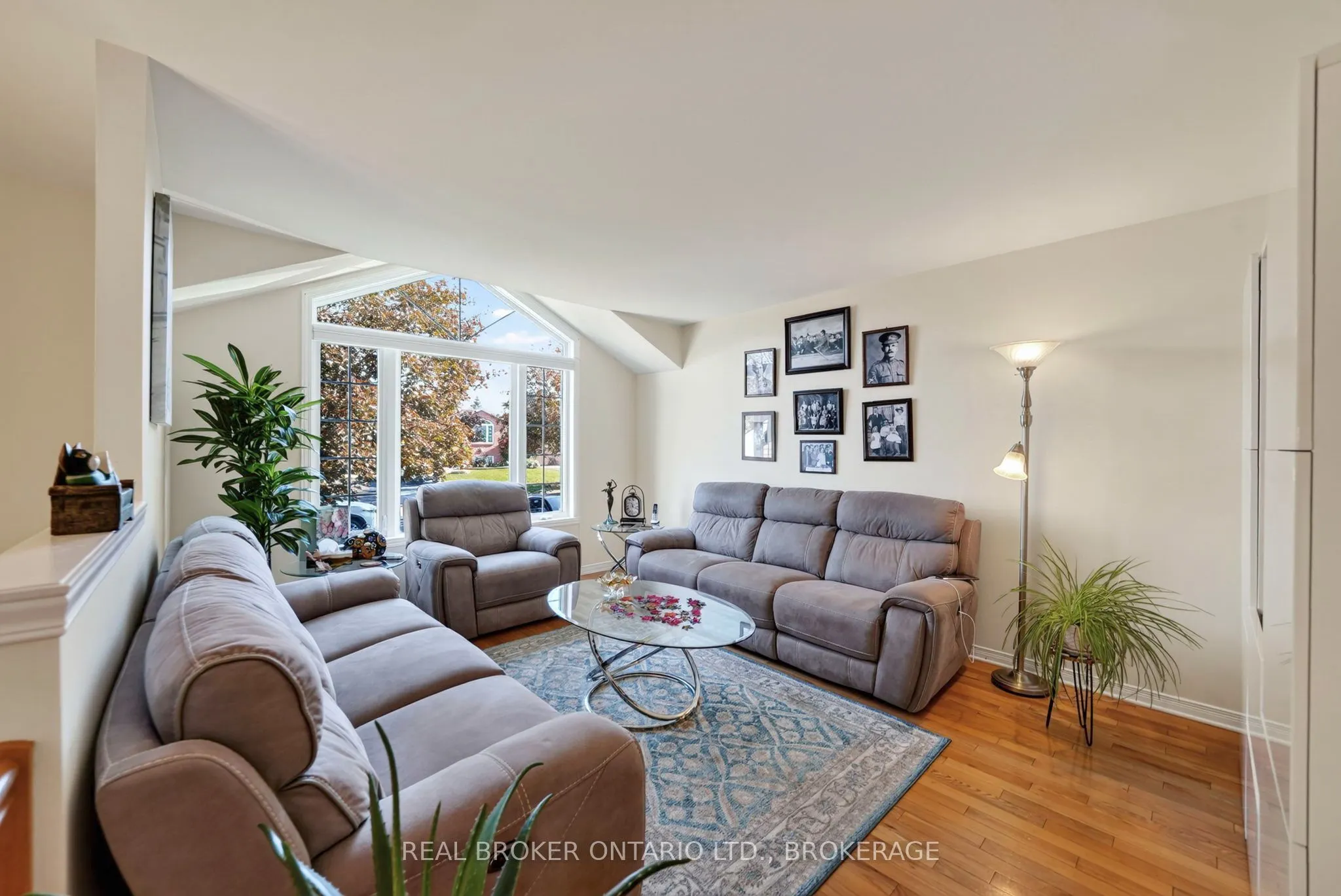 133 Bryden Avenue