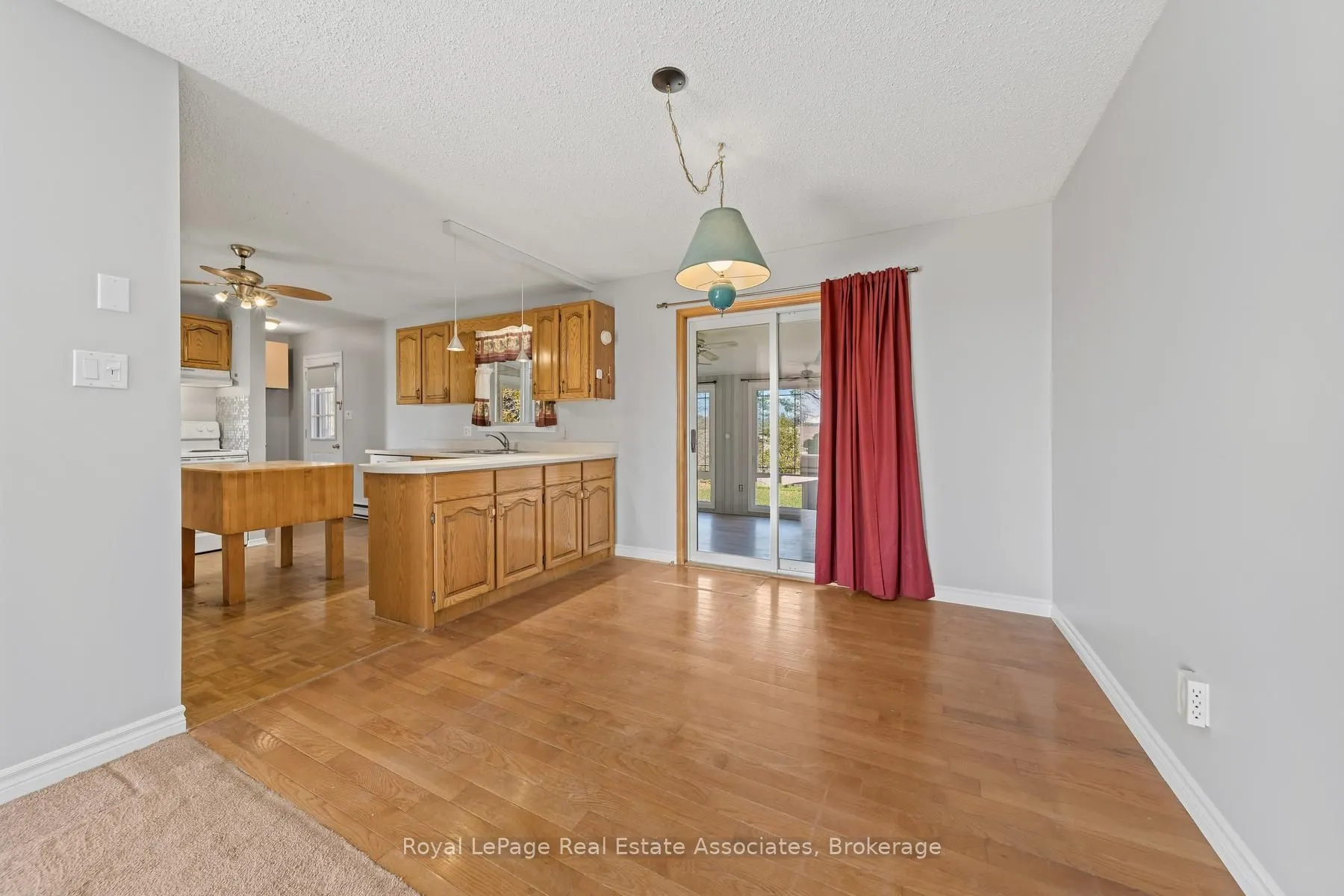 585349 County Road 17