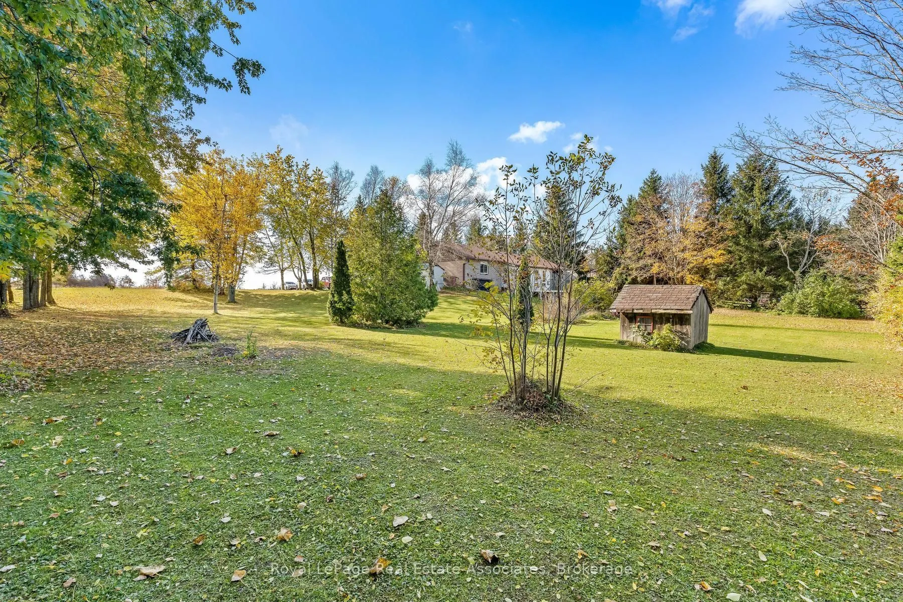 585349 County Road 17